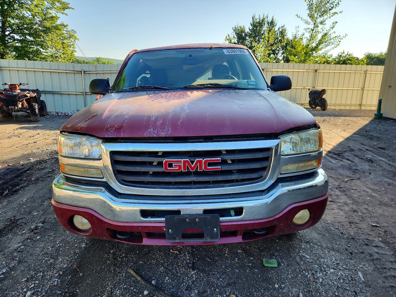 2004 Gmc New Sierra K1500 Red vin: 2GTEK13T341334190