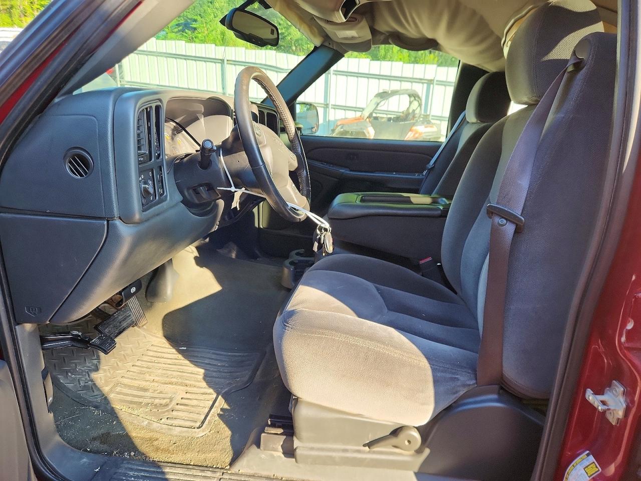 2004 Gmc New Sierra K1500 Red vin: 2GTEK13T341334190