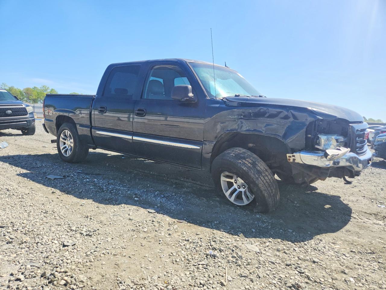 2004 Gmc New Sierra K1500 Charcoal vin: 2GTEK13T441381115