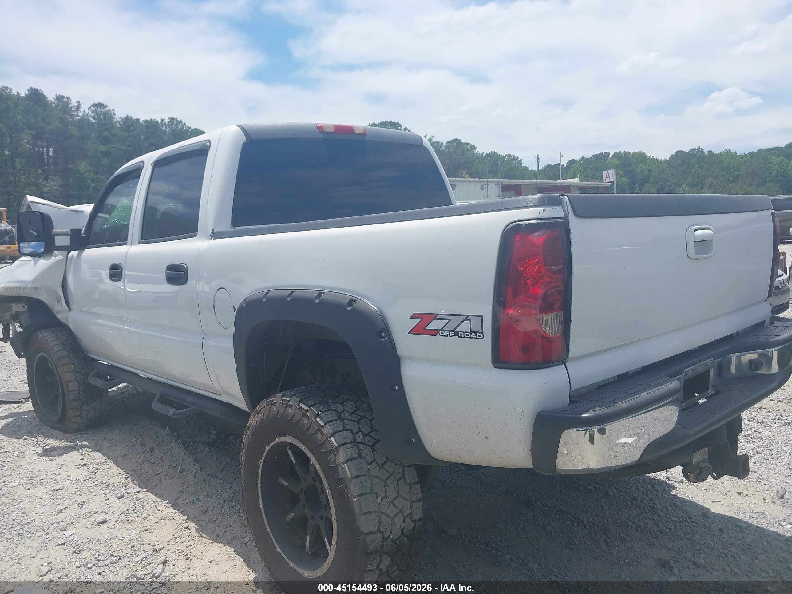 2005 Gmc Sierra 1500 Sle White vin: 2GTEK13T451222595