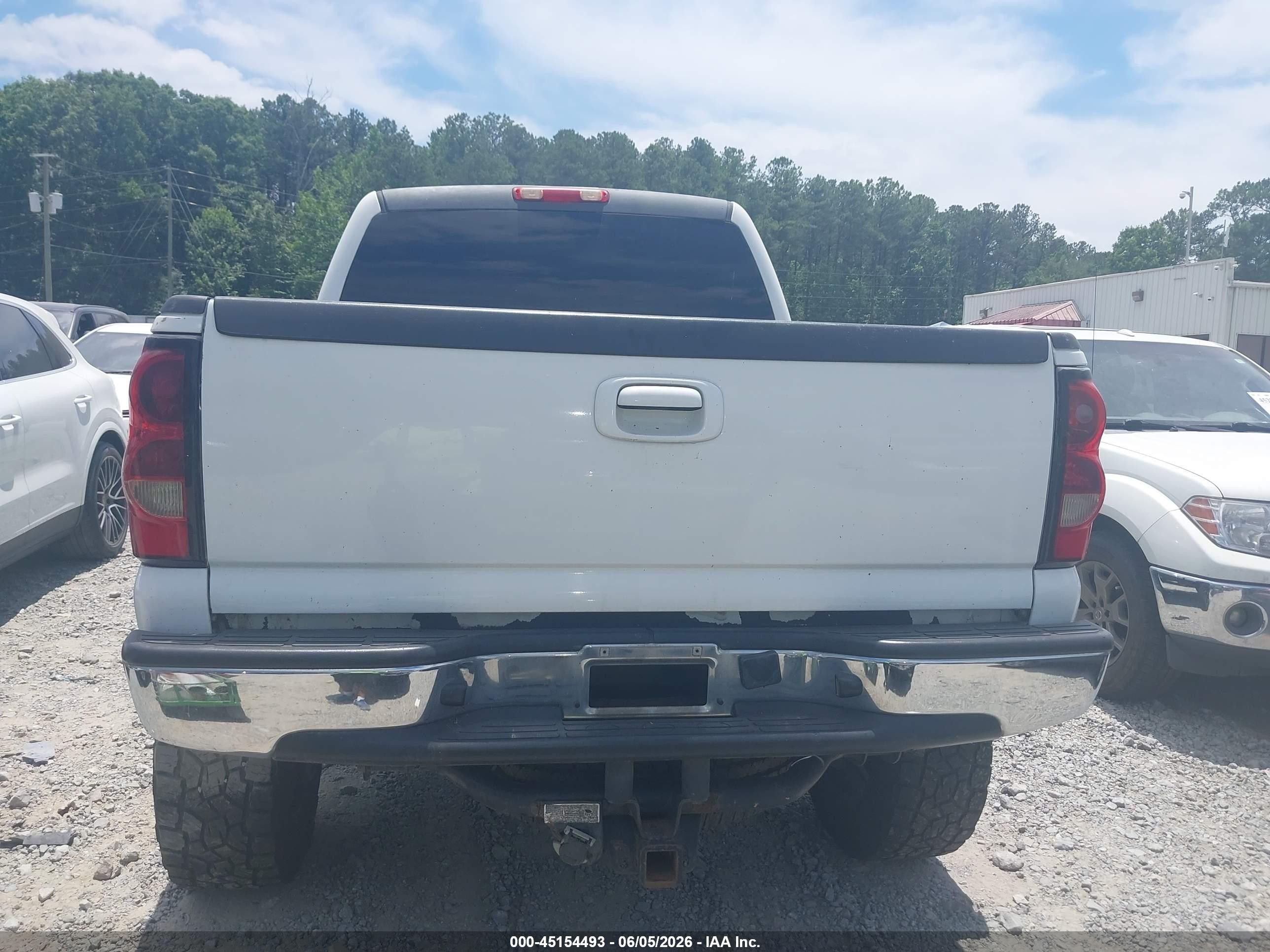 2005 Gmc Sierra 1500 Sle White vin: 2GTEK13T451222595