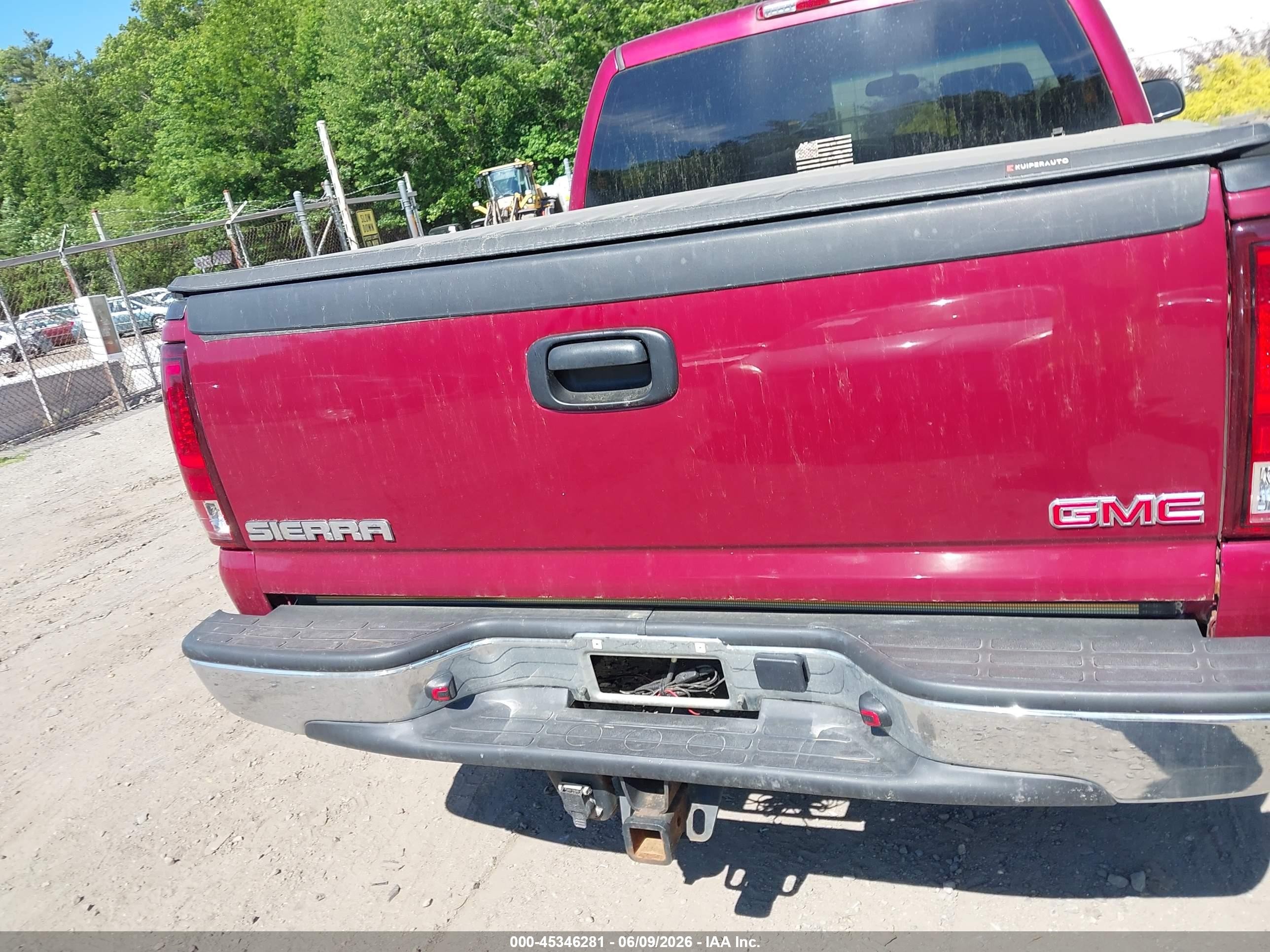 2005 Gmc Sierra 1500 Sle Maroon vin: 2GTEK13T451236822