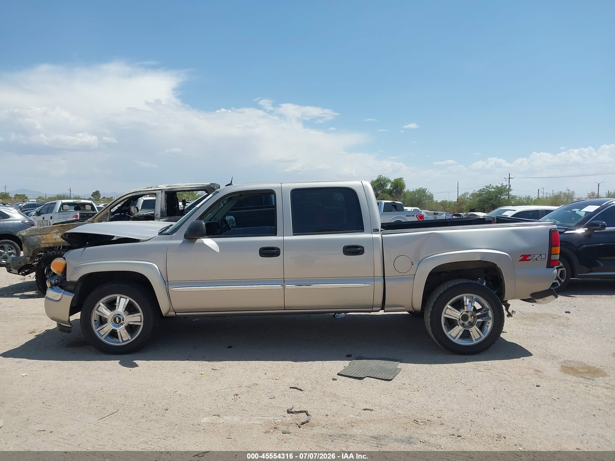 2005 Gmc Sierra 1500 Slt Beige vin: 2GTEK13T451266564