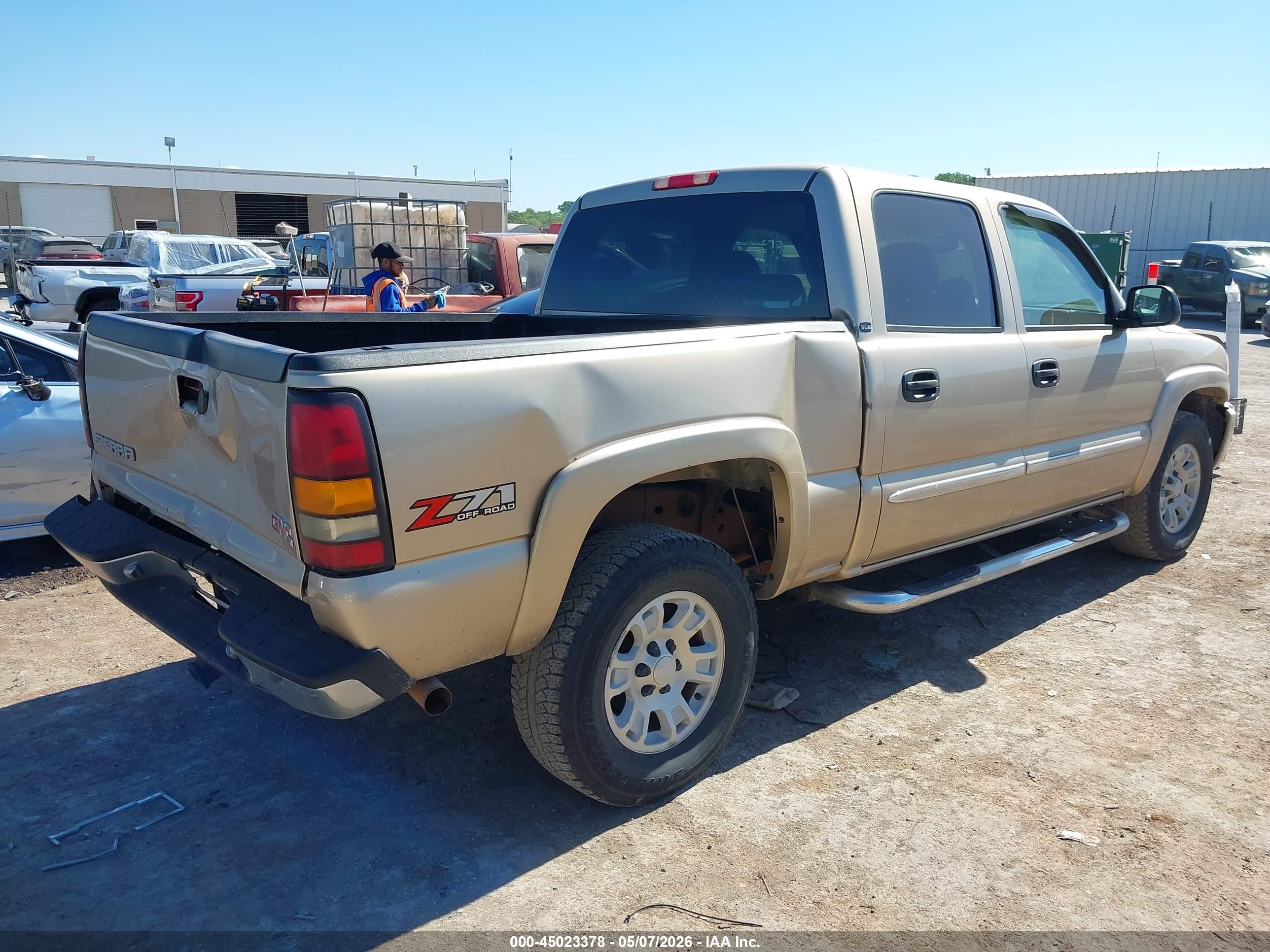 2005 Gmc Sierra 1500 Sle Brown vin: 2GTEK13T651123700