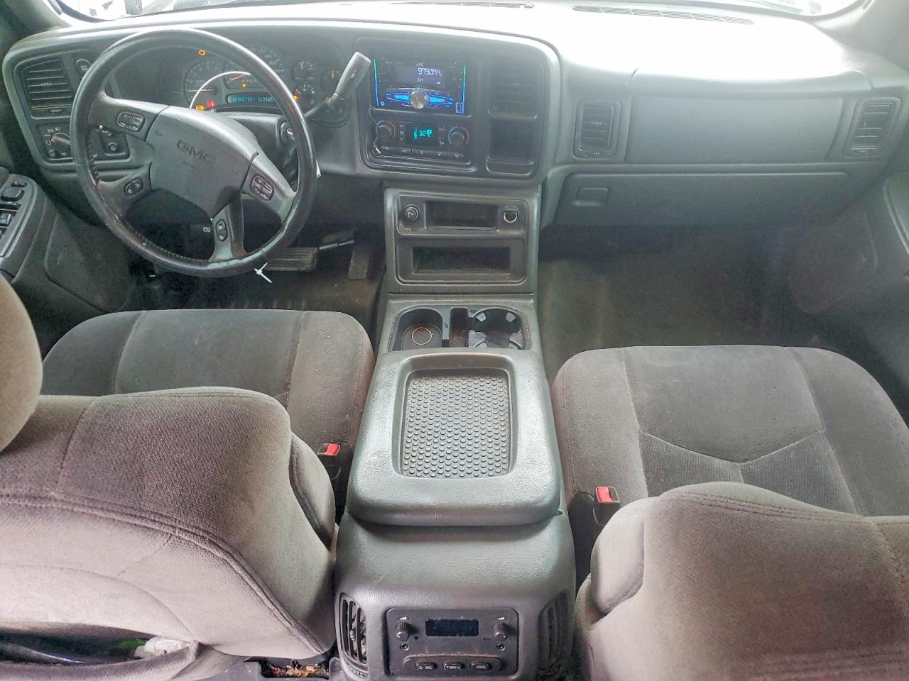 2006 Gmc New Sierra K1500 Silver vin: 2GTEK13T661161462