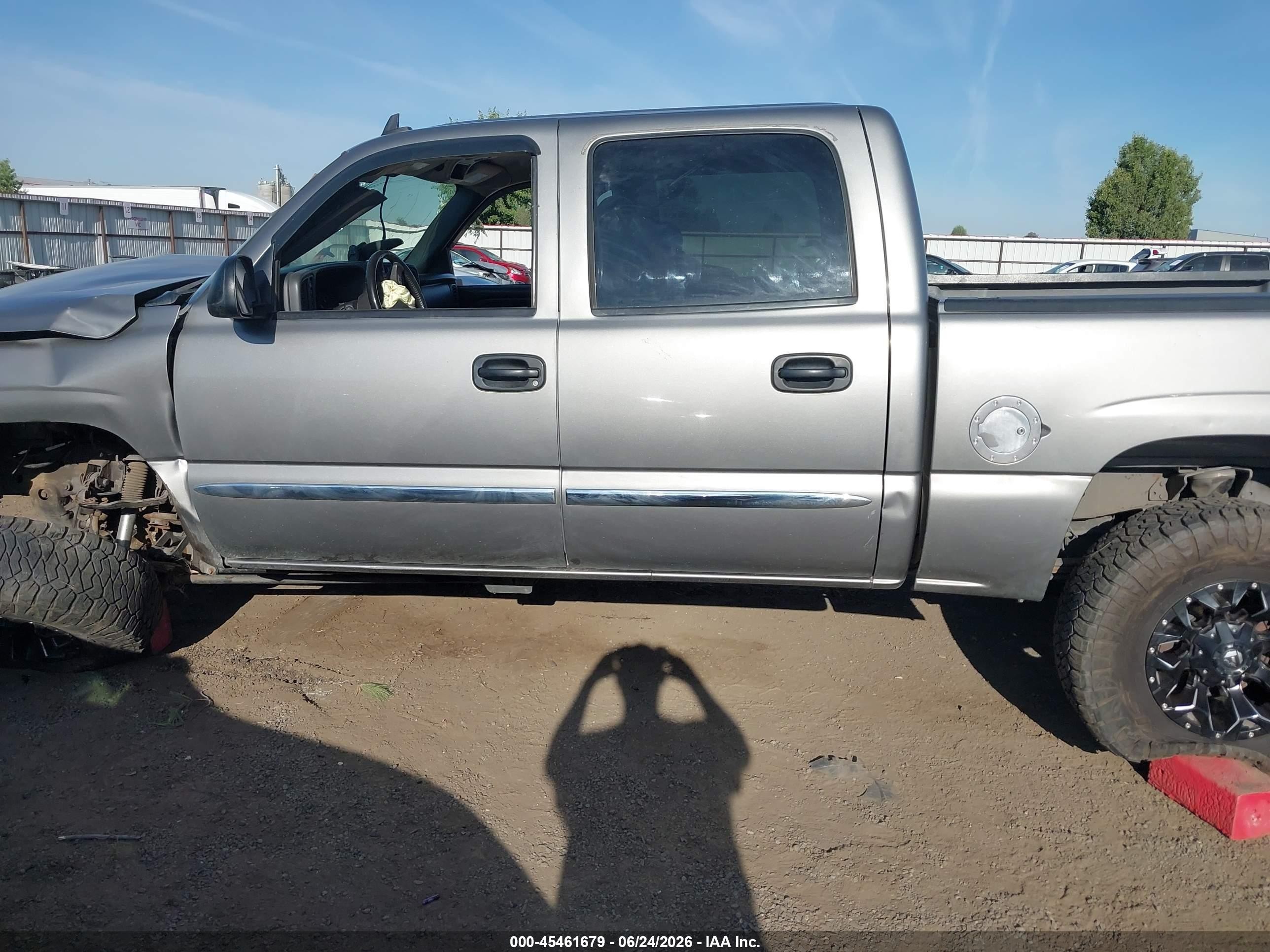 2006 Gmc Sierra 1500 Sle1 Gray vin: 2GTEK13T661175717