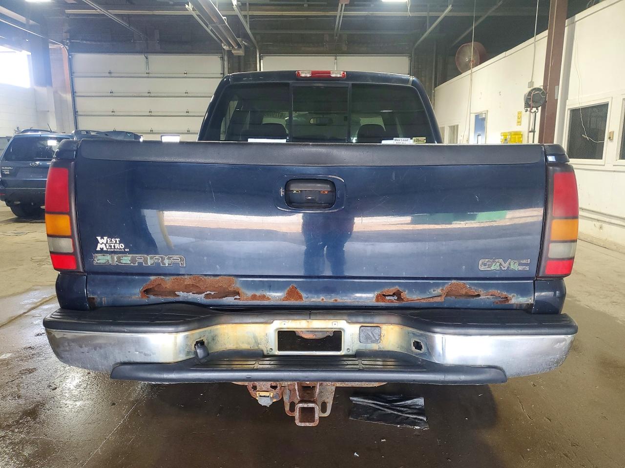 2005 Gmc New Sierra K1500 Blue vin: 2GTEK13T751185476