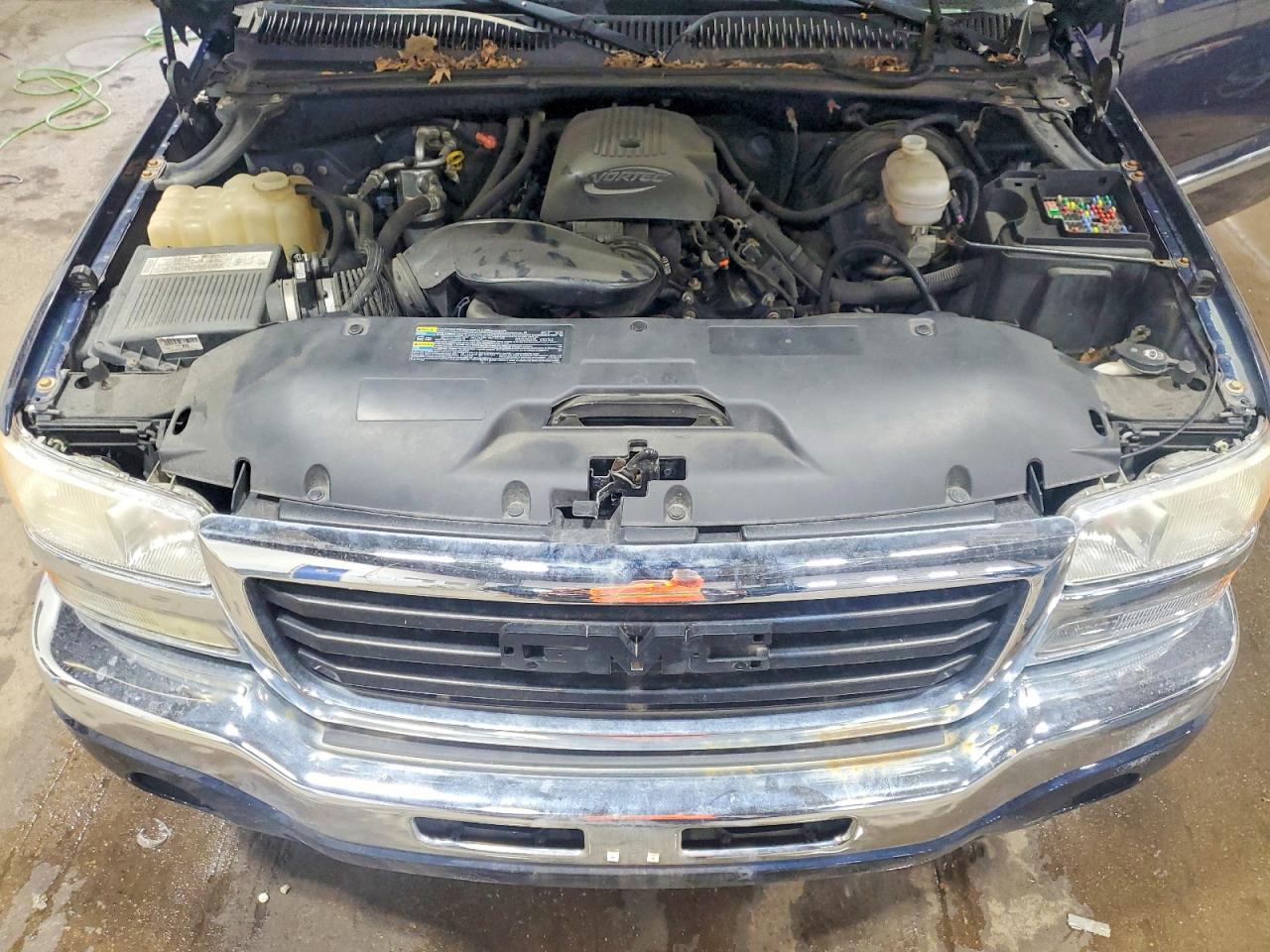 2005 Gmc New Sierra K1500 Blue vin: 2GTEK13T751185476