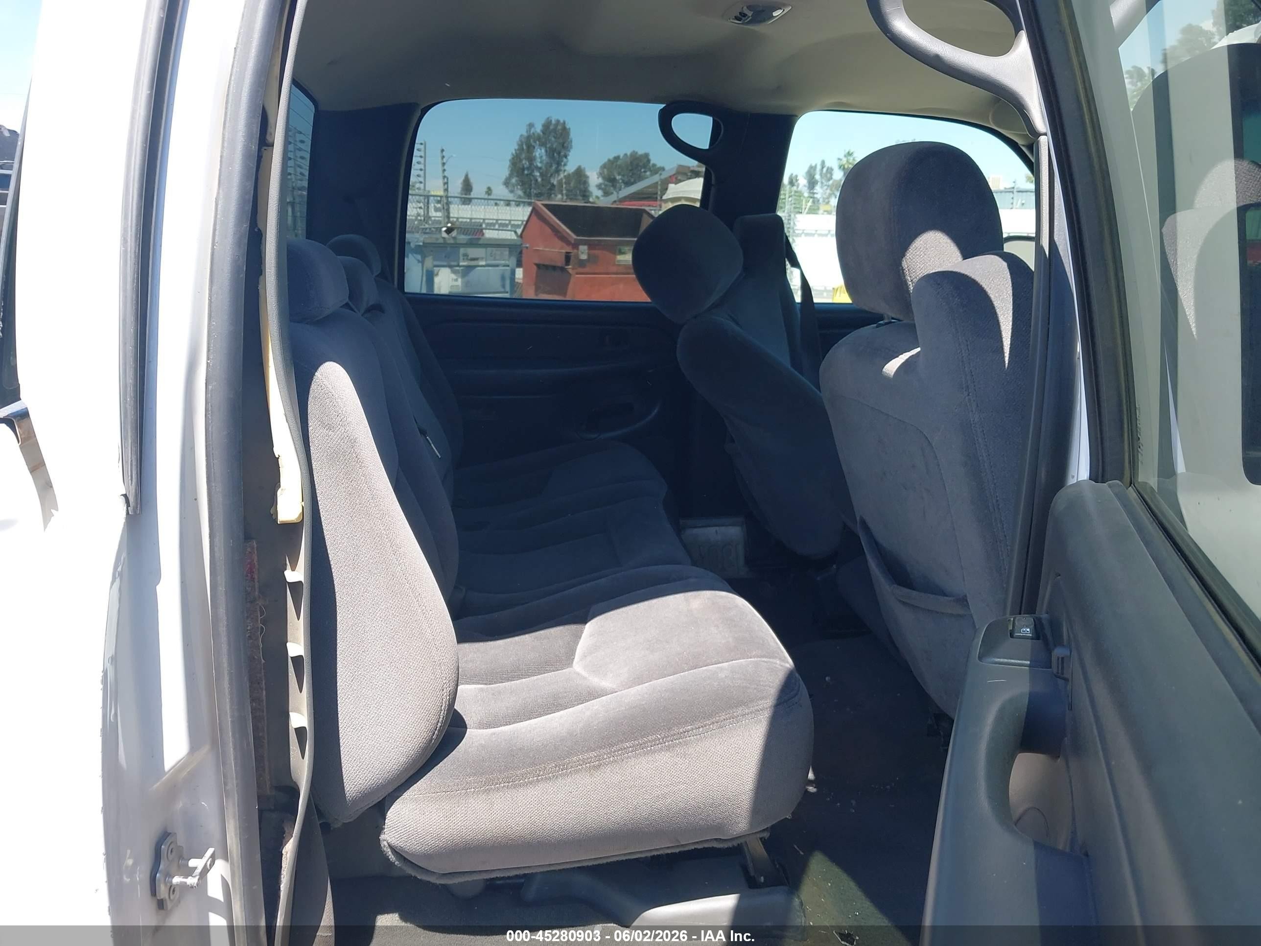 2005 Gmc Sierra 1500 Sle White vin: 2GTEK13T751242954