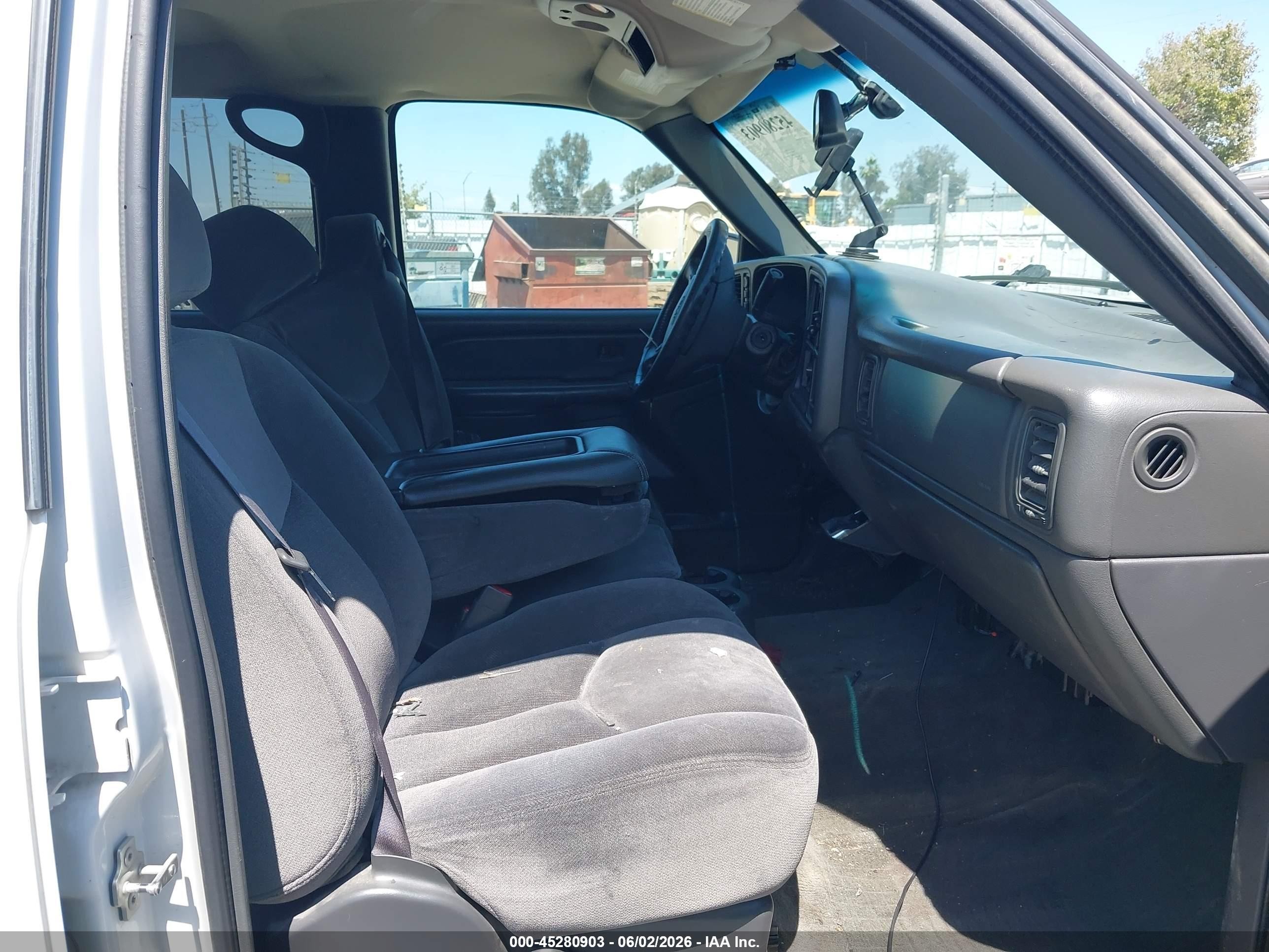 2005 Gmc Sierra 1500 Sle White vin: 2GTEK13T751242954