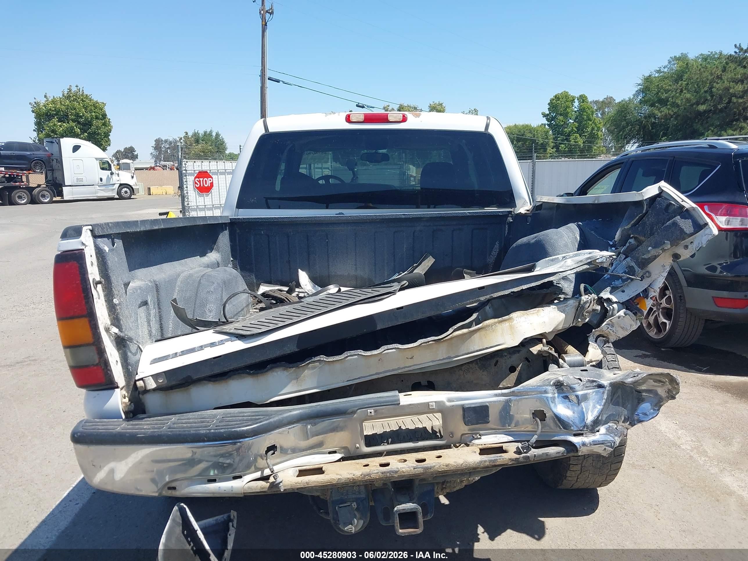 2005 Gmc Sierra 1500 Sle White vin: 2GTEK13T751242954
