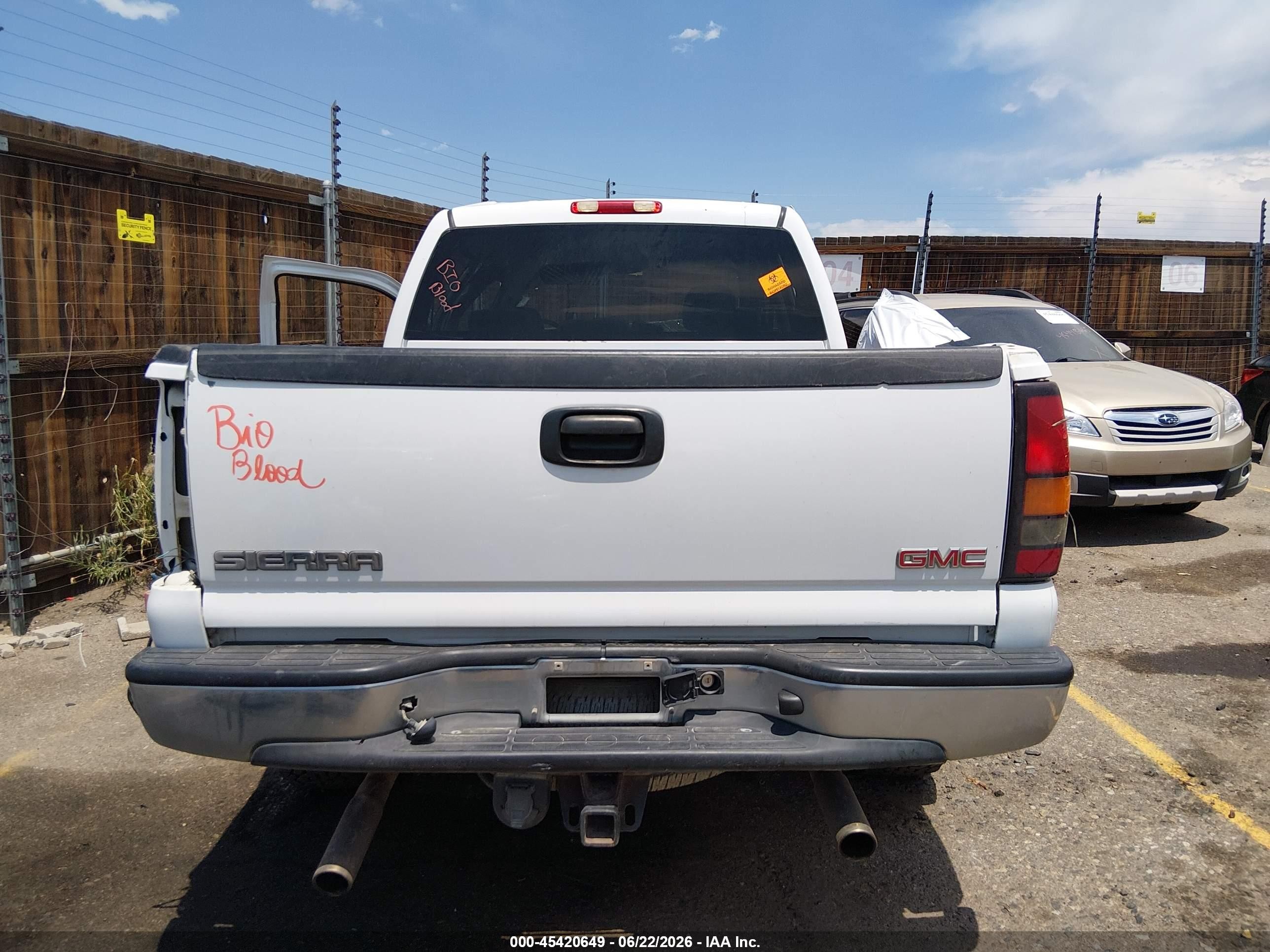 2006 Gmc Sierra 1500 Sle1 Белый vin: 2GTEK13T761137767