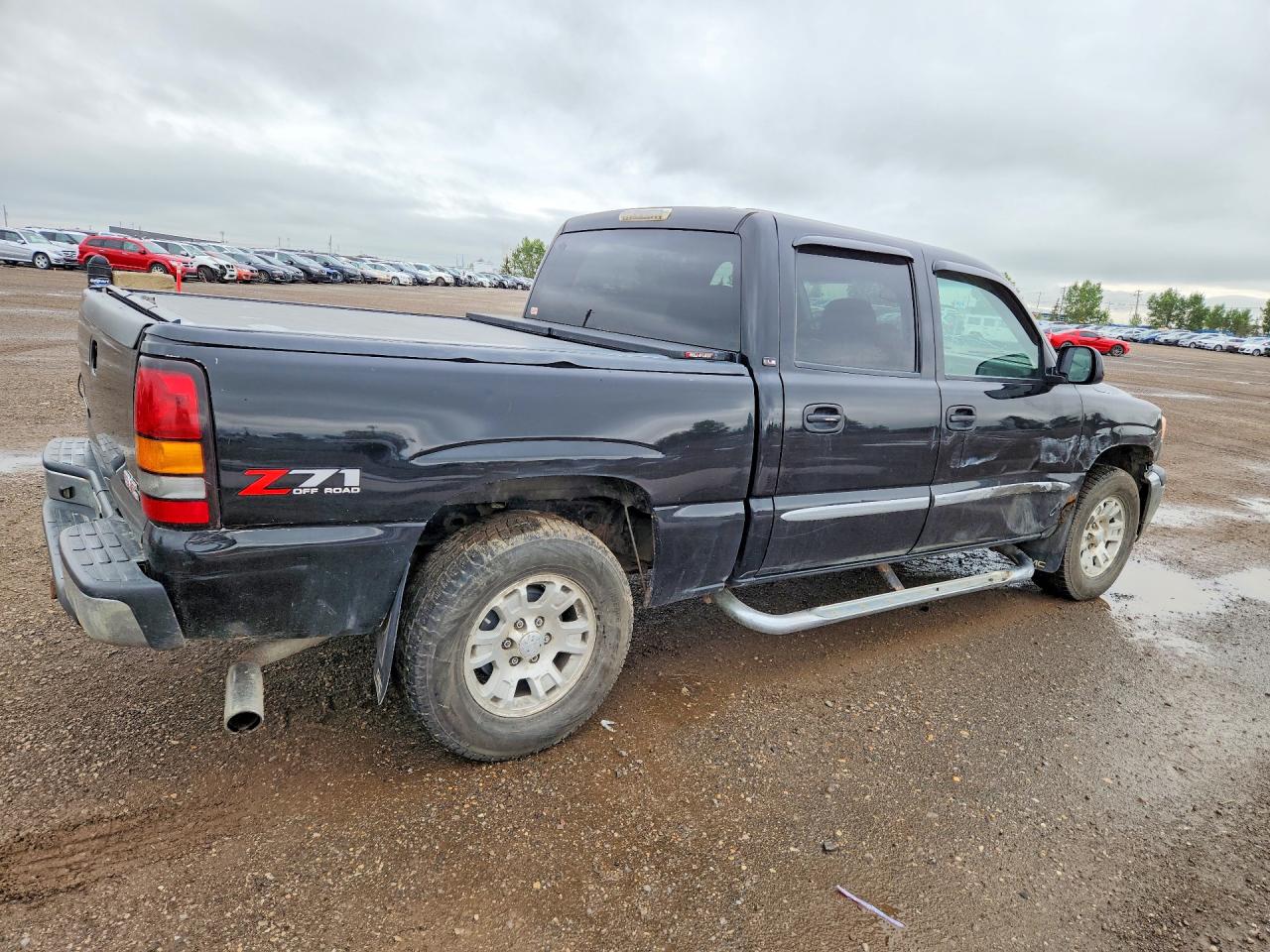2006 Gmc New Sierra K1500 Black vin: 2GTEK13T761330601
