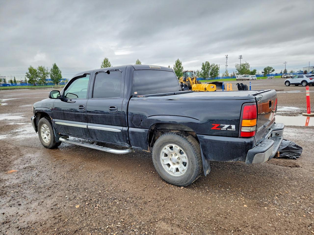 2006 Gmc New Sierra K1500 Black vin: 2GTEK13T761330601
