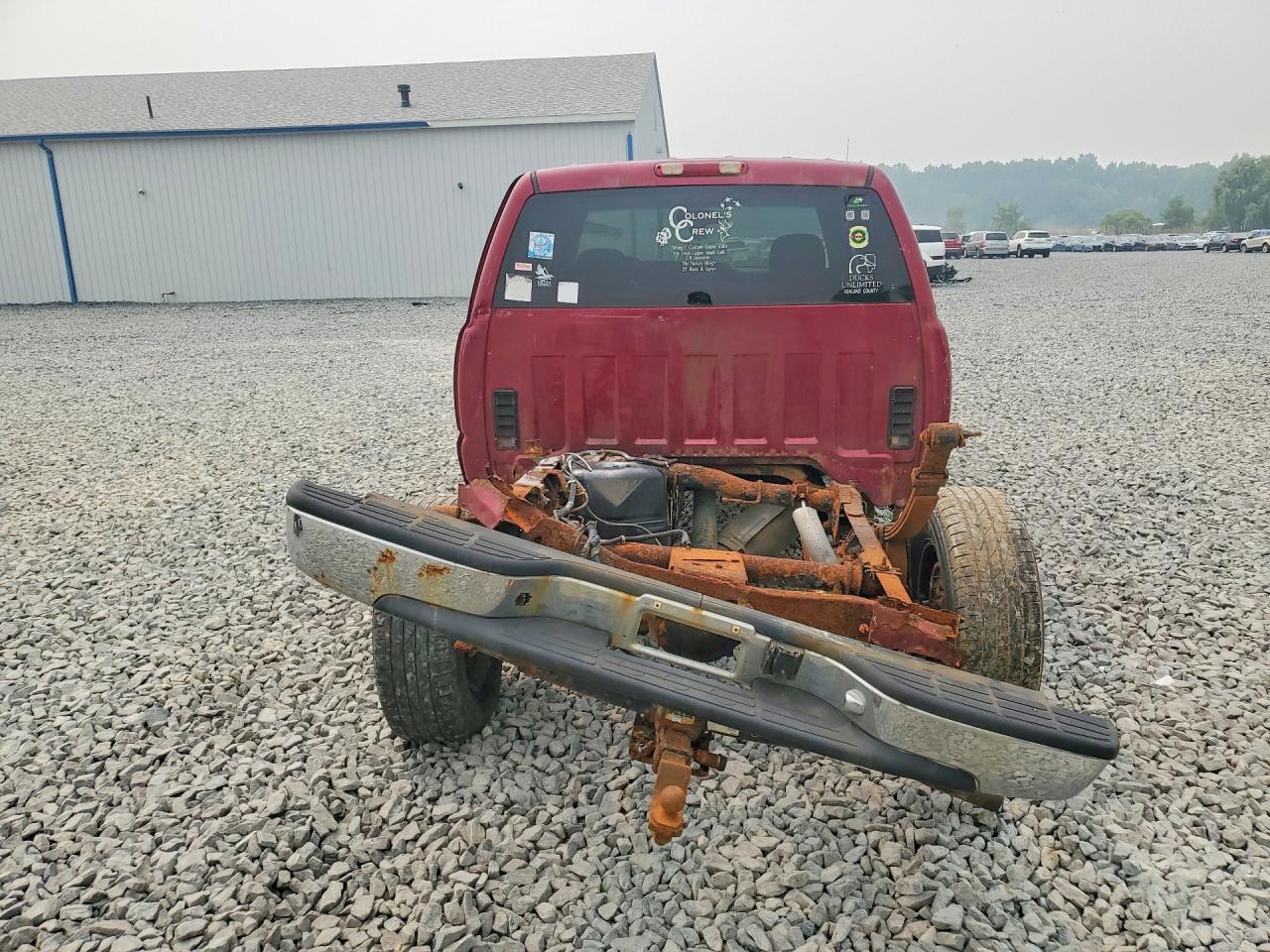 2005 Gmc New Sierra K1500 Red vin: 2GTEK13T851133239