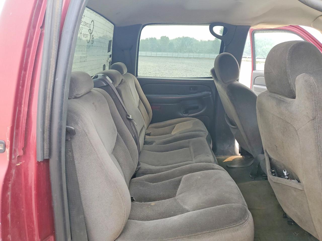 2005 Gmc New Sierra K1500 Red vin: 2GTEK13T851133239