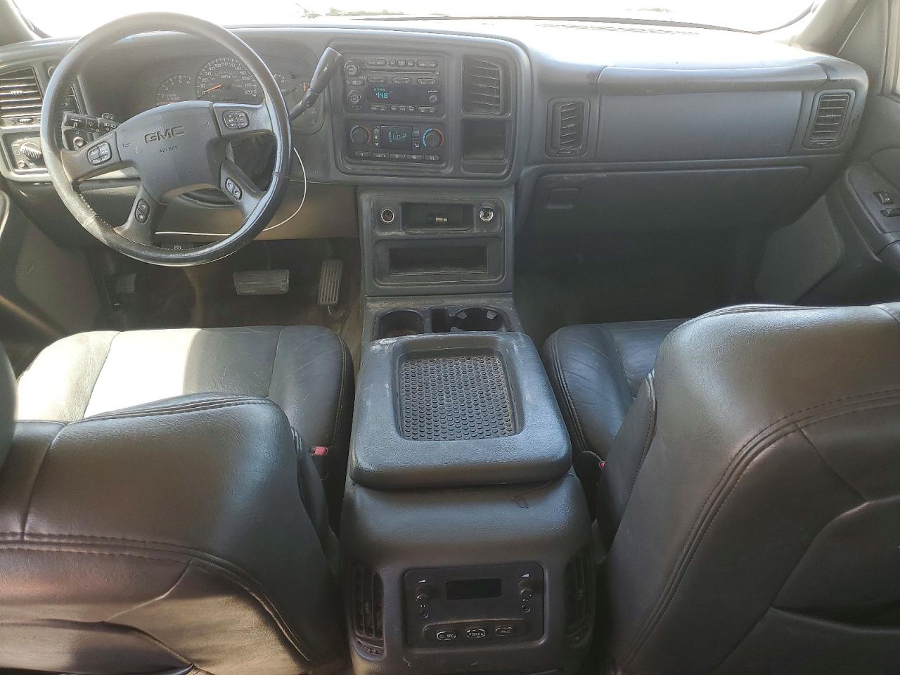2005 Gmc New Sierra K1500 White vin: 2GTEK13T851139476