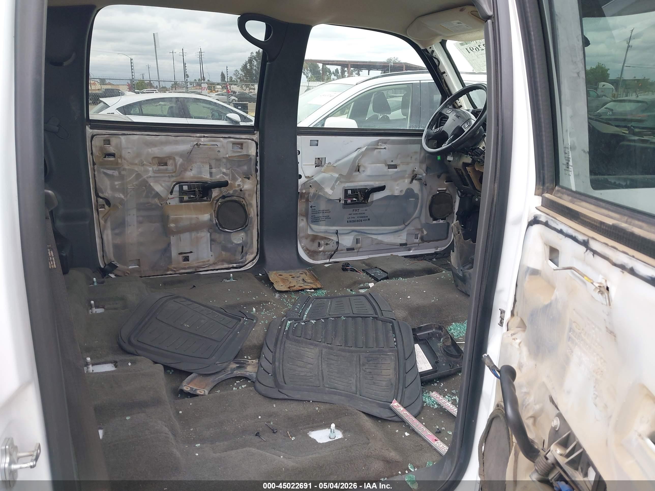 2006 Gmc Sierra 1500 Sle1 Белый vin: 2GTEK13T861216736