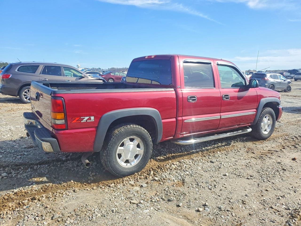 2005 Gmc New Sierra K1500 Red vin: 2GTEK13T951234399