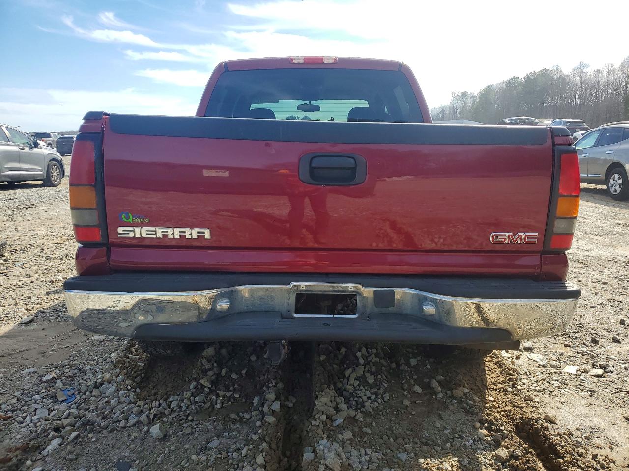 2005 Gmc New Sierra K1500 Red vin: 2GTEK13T951234399