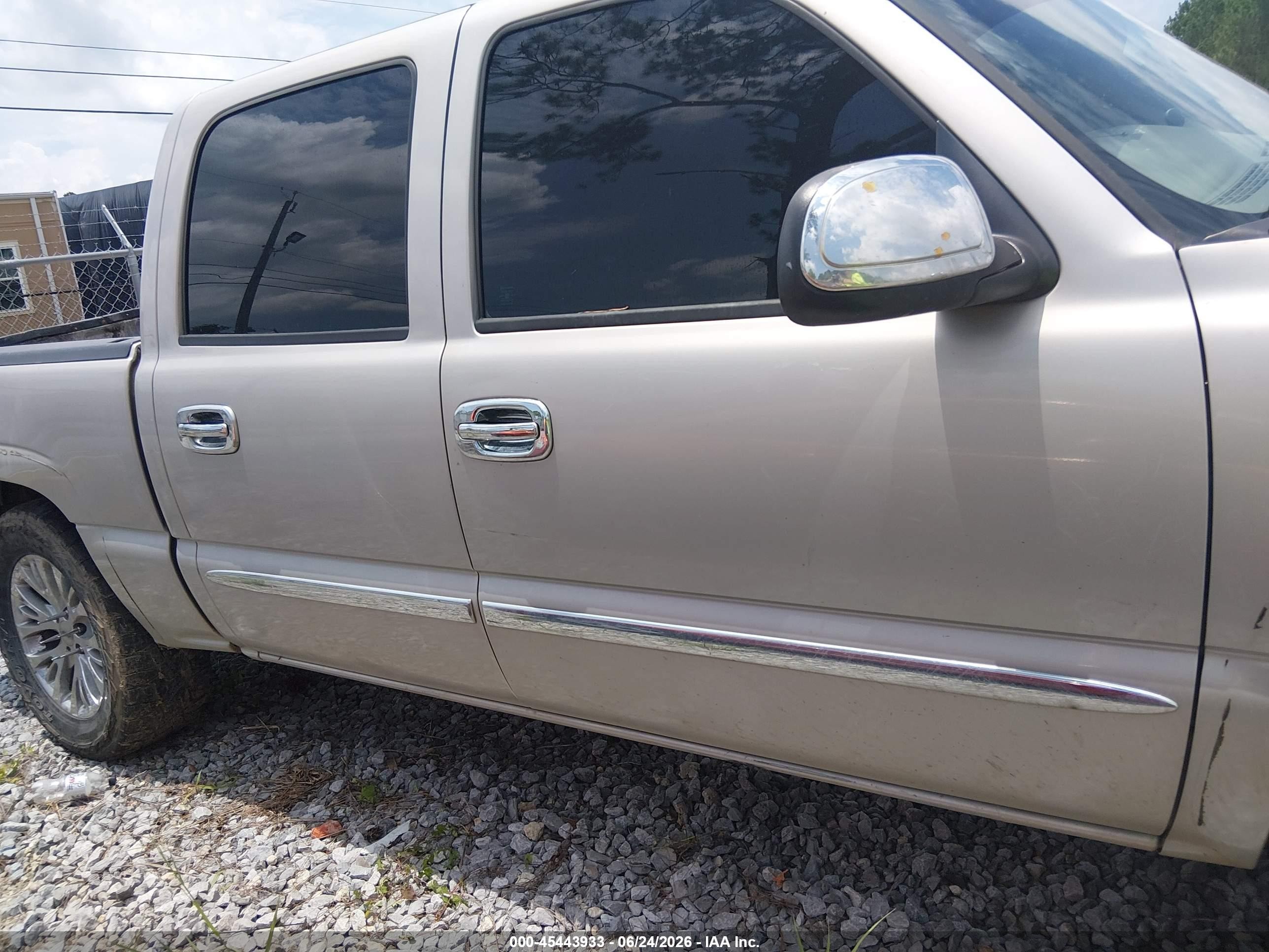 2005 Gmc Sierra 1500 Slt Beige vin: 2GTEK13TX51195712