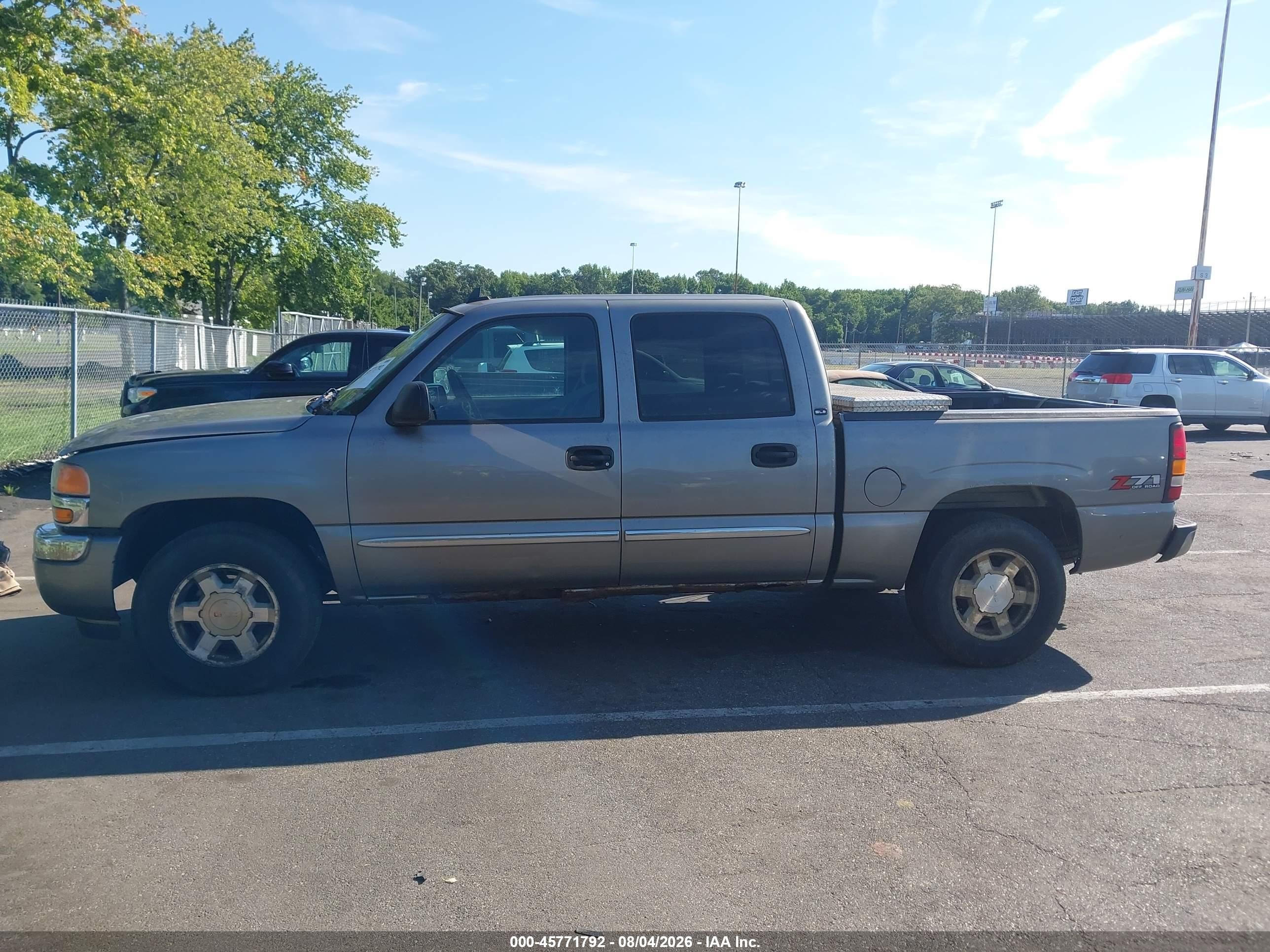 2006 Gmc New Sierra K1500 Silver vin: 2GTEK13Z361339851