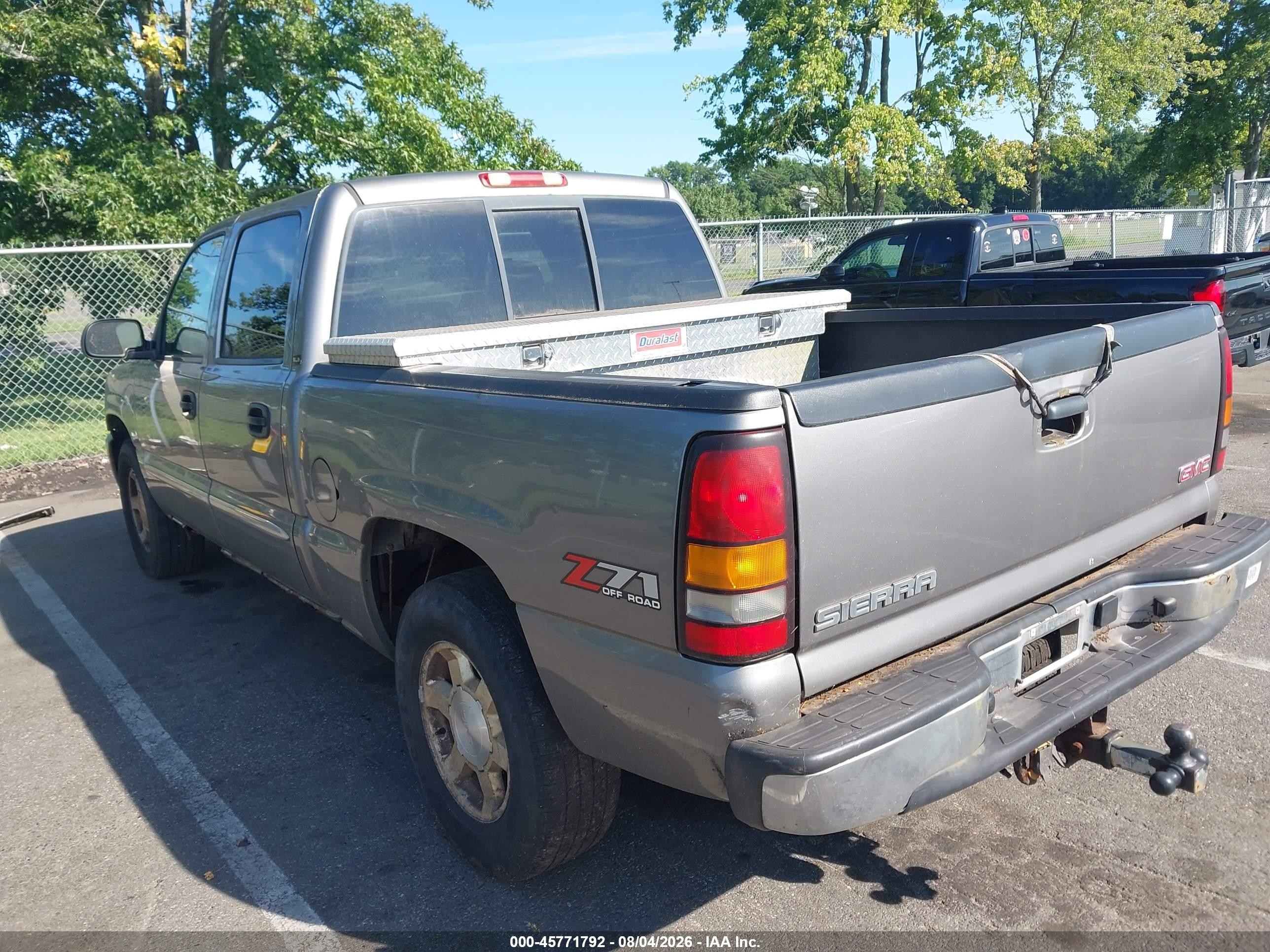 2006 Gmc New Sierra K1500 Silver vin: 2GTEK13Z361339851