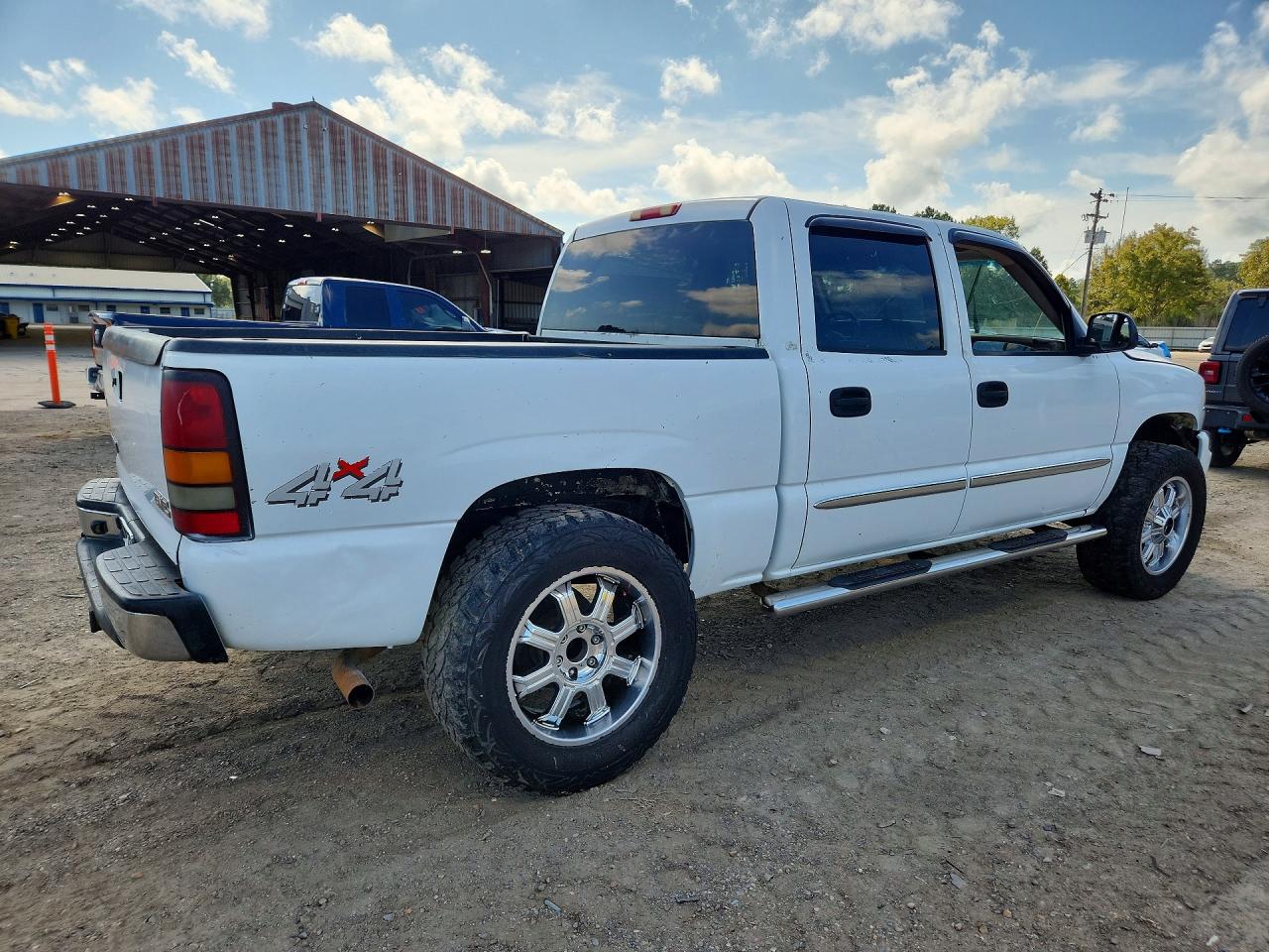 2006 Gmc Sierra White vin: 2GTEK13Z761269271