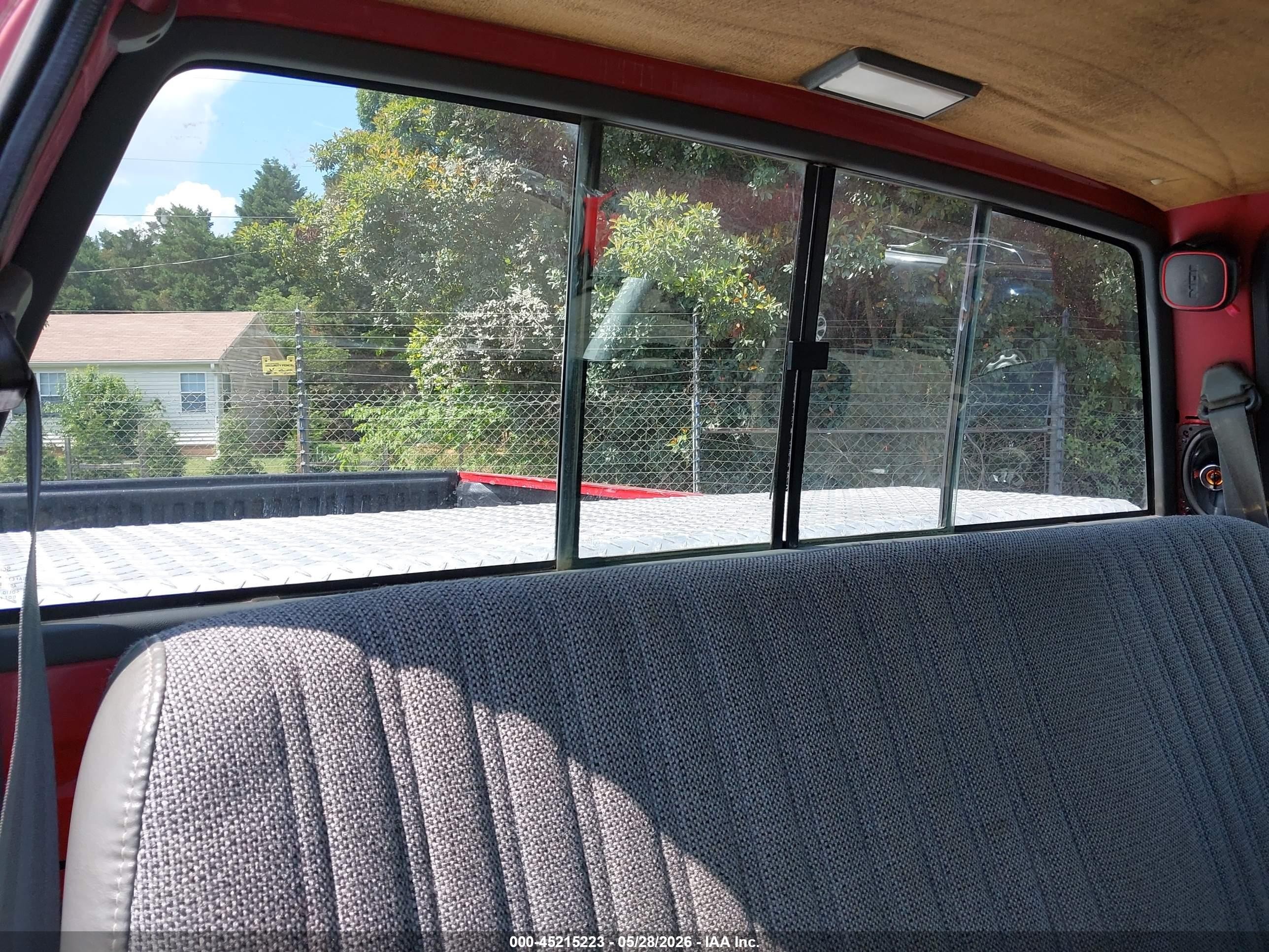 1990 Gmc Sierra K1500 Red vin: 2GTEK14Z0L1550791