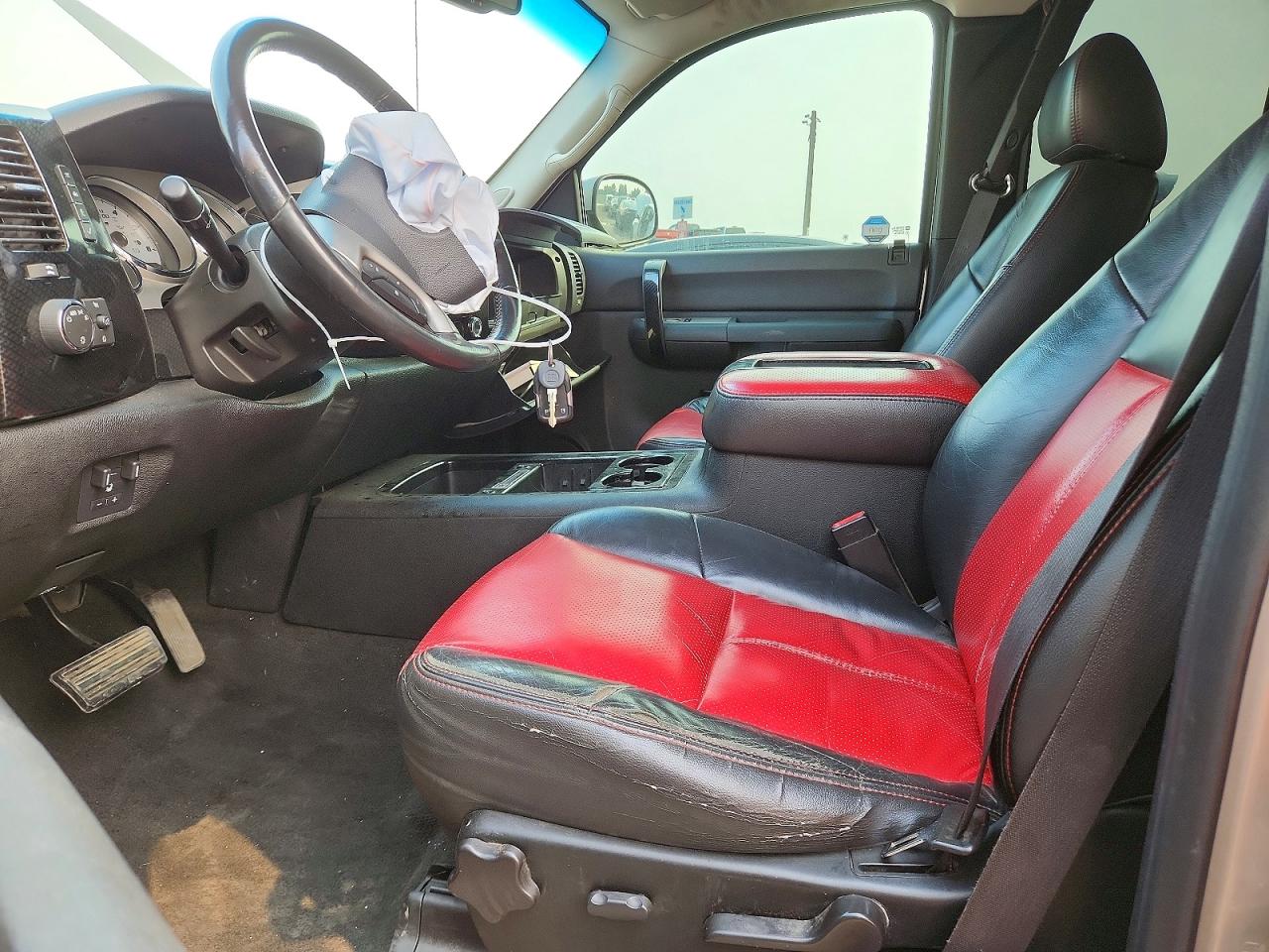 2008 Gmc Sierra K1500 Silver vin: 2GTEK190181191310