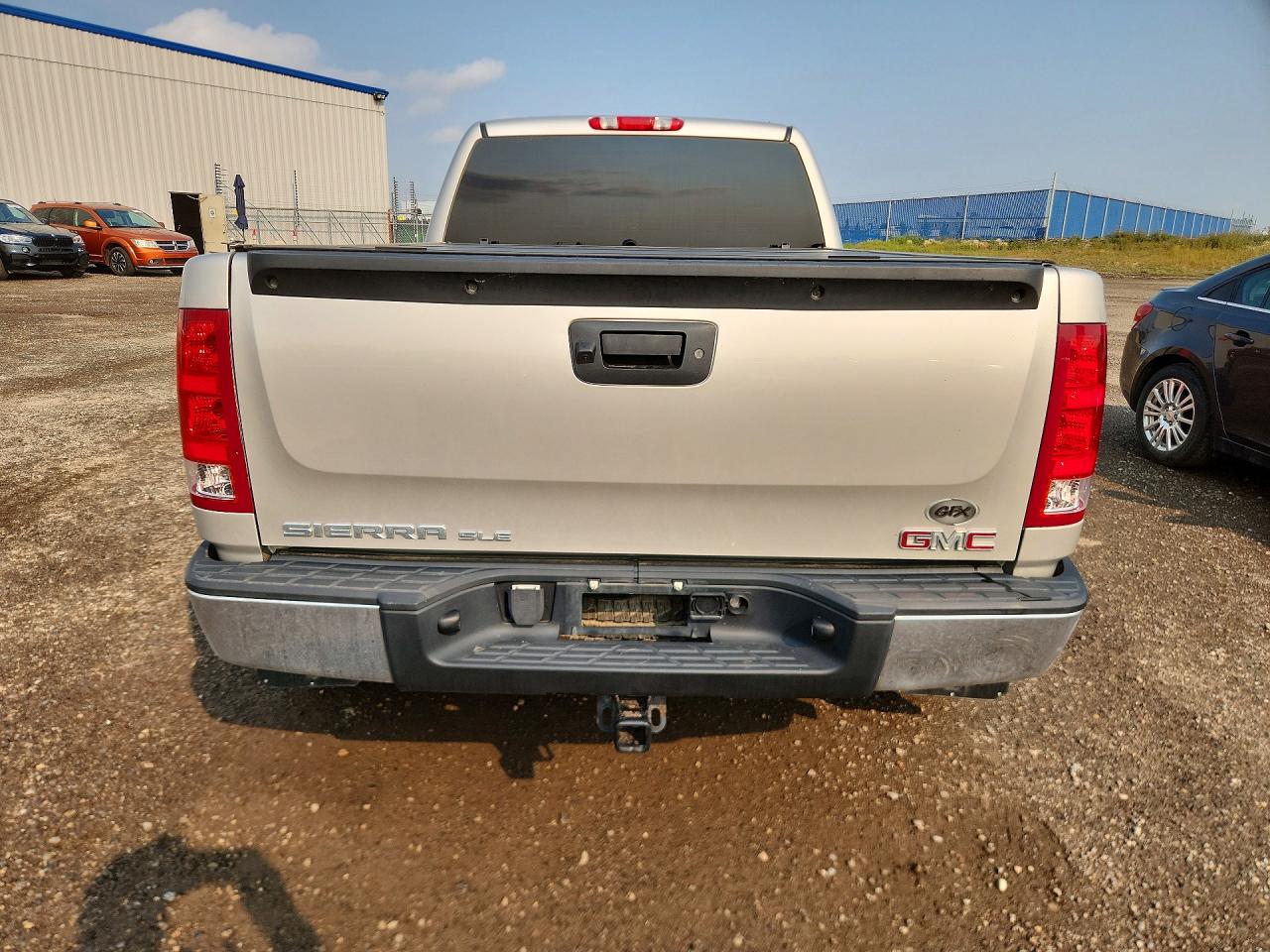 2008 Gmc Sierra K1500 Silver vin: 2GTEK190181191310