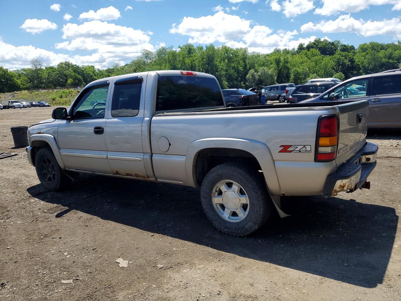 2005 Gmc New Sierra K1500 Silver vin: 2GTEK19B051100752