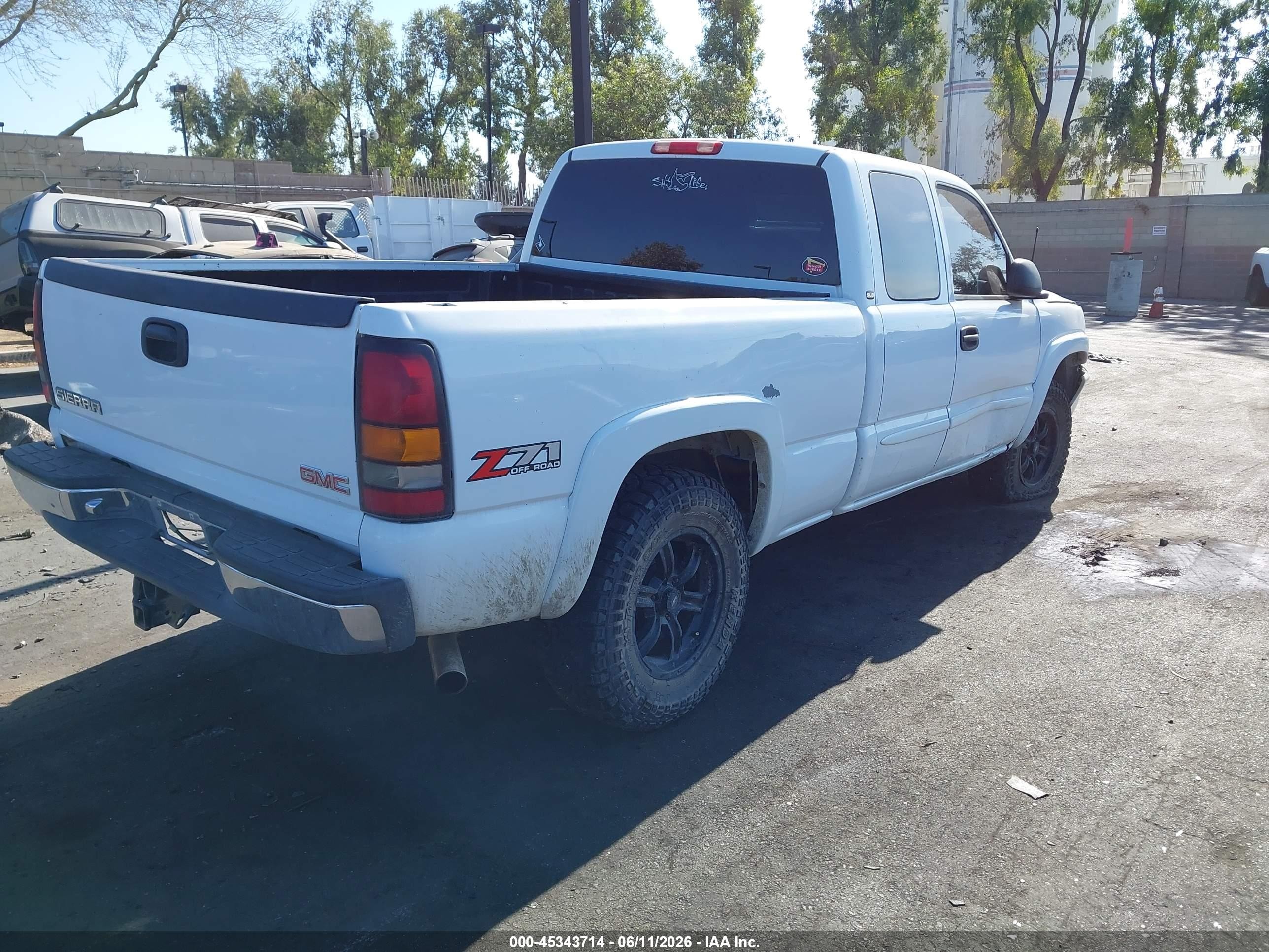 2006 Gmc Sierra 1500 Sle1 White vin: 2GTEK19B661234733