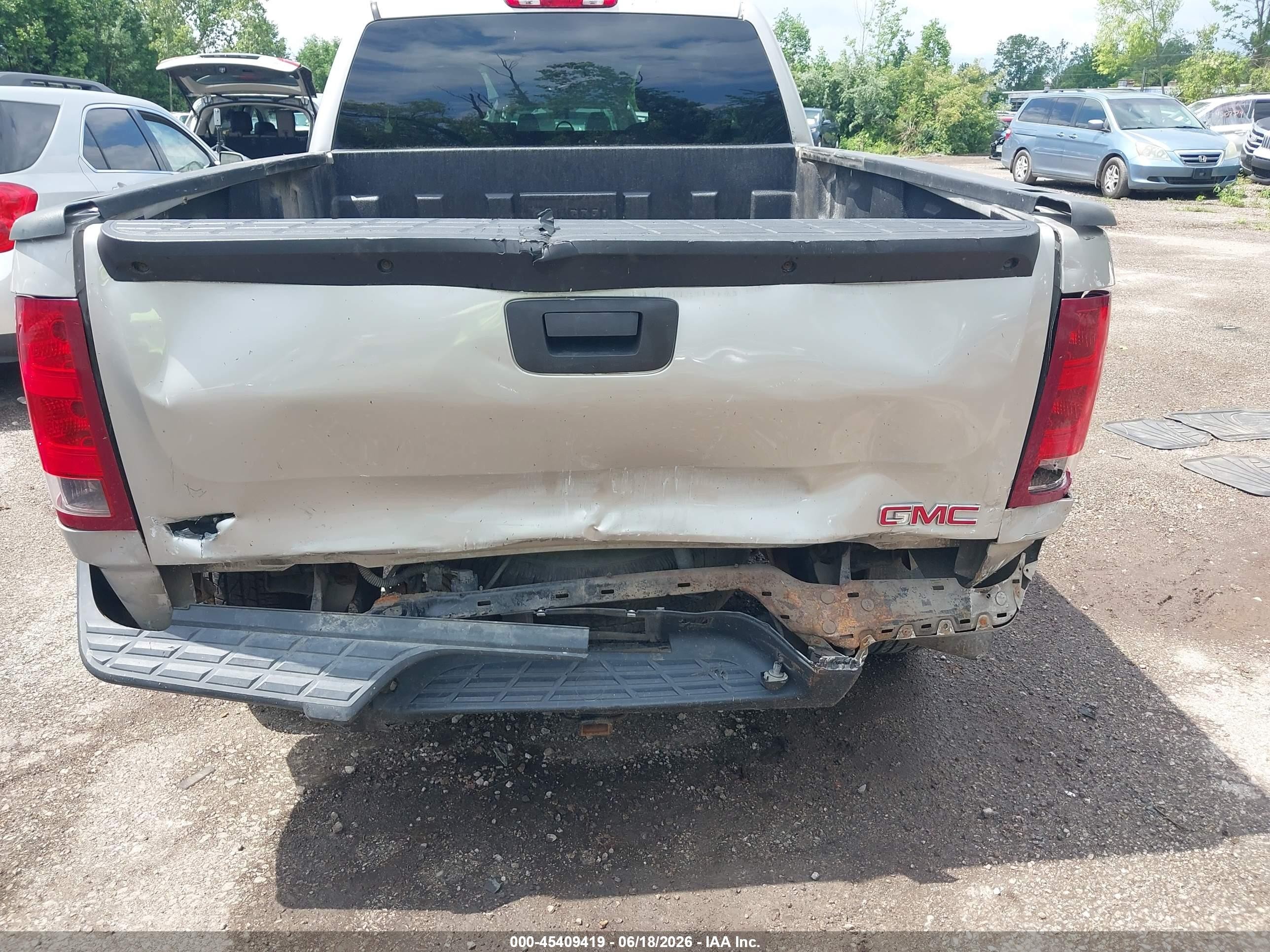 2009 Gmc Sierra 1500 Sl Silver vin: 2GTEK19C791123962