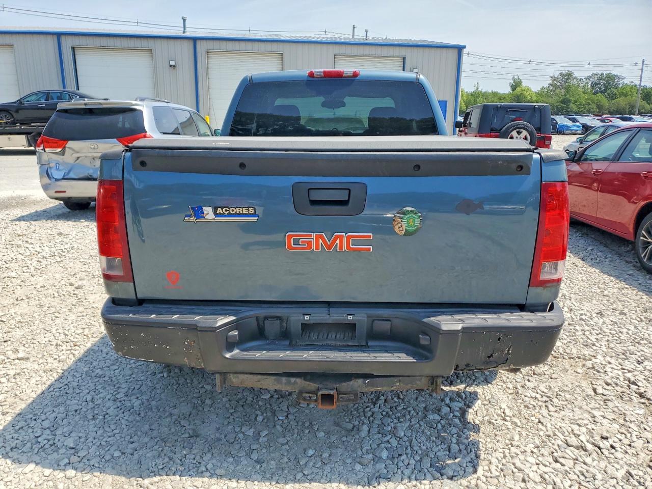 2008 Gmc Sierra K1500 Синий vin: 2GTEK19C981223074
