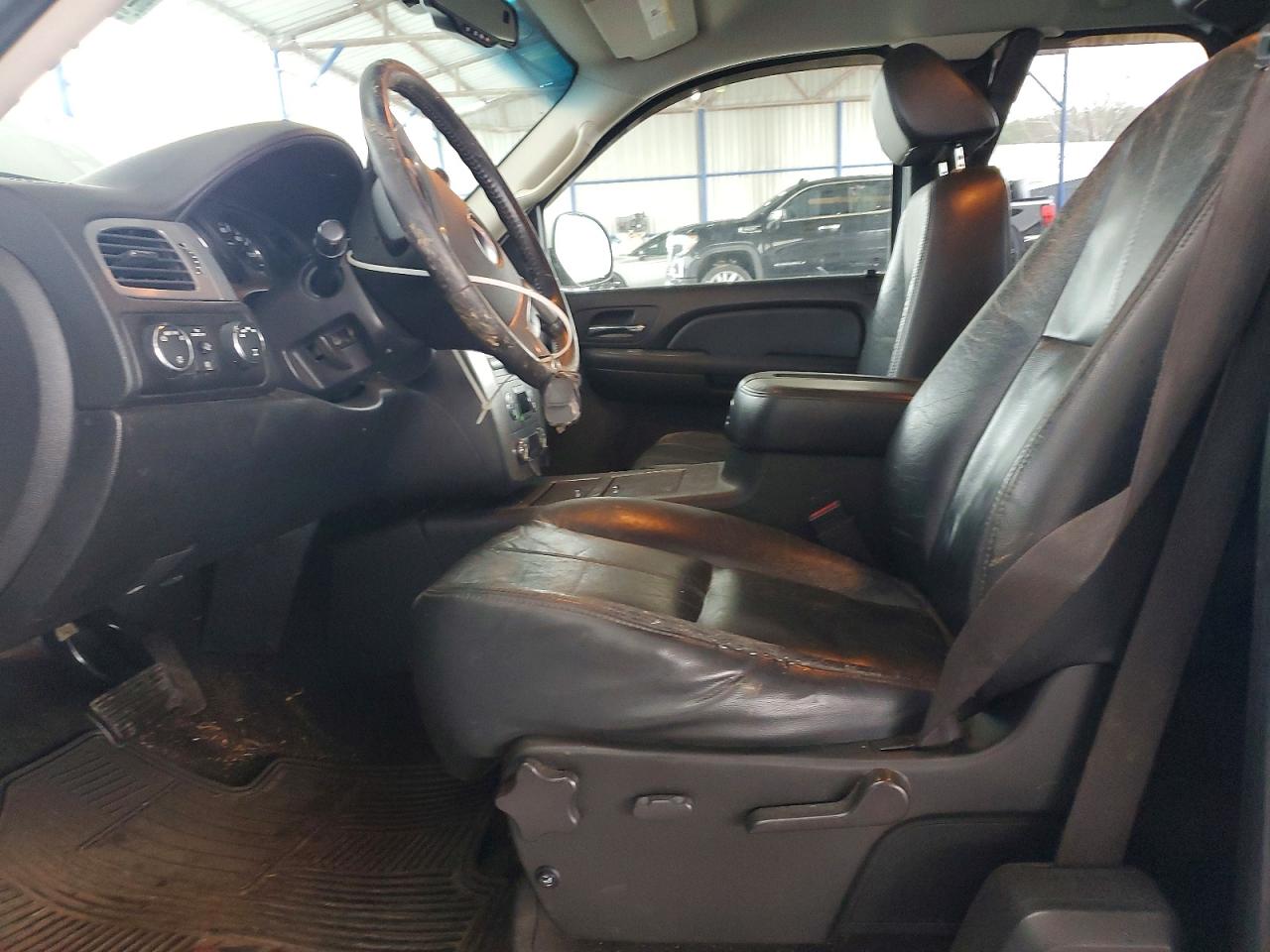 2008 Gmc Sierra K1500 White vin: 2GTEK19J381232903