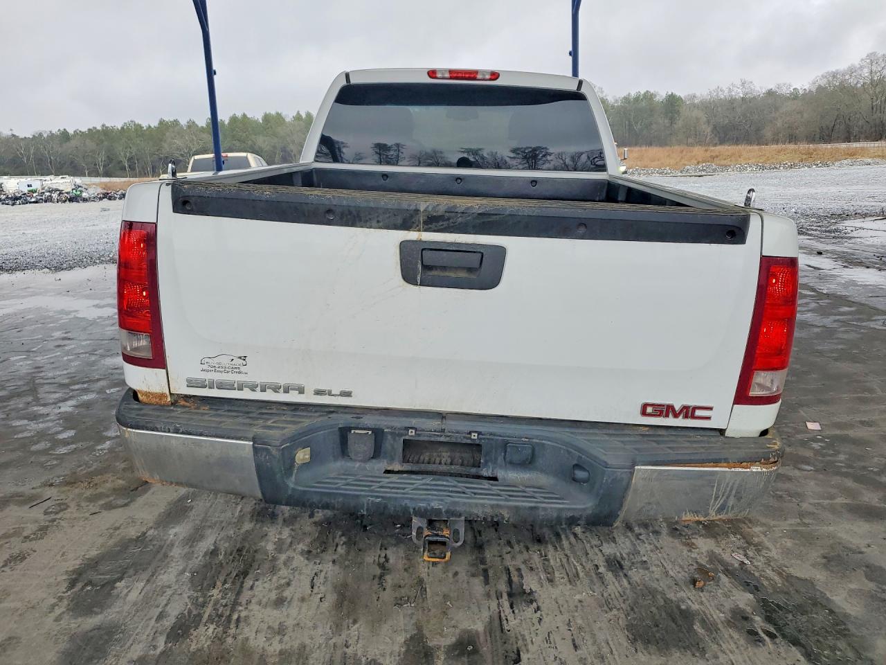 2008 Gmc Sierra K1500 White vin: 2GTEK19J381232903