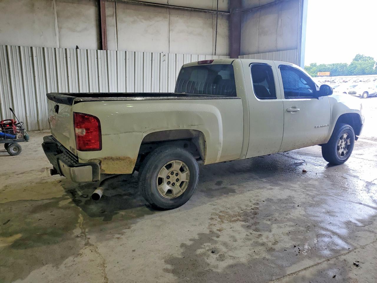 2007 Gmc New Sierra K1500 White vin: 2GTEK19J471593703