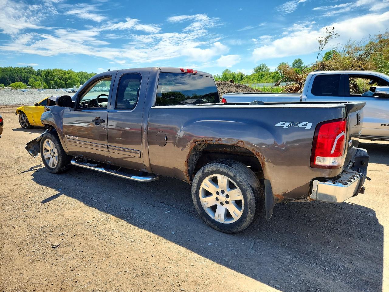 2008 Gmc Sierra K1500 Brown vin: 2GTEK19J881237384
