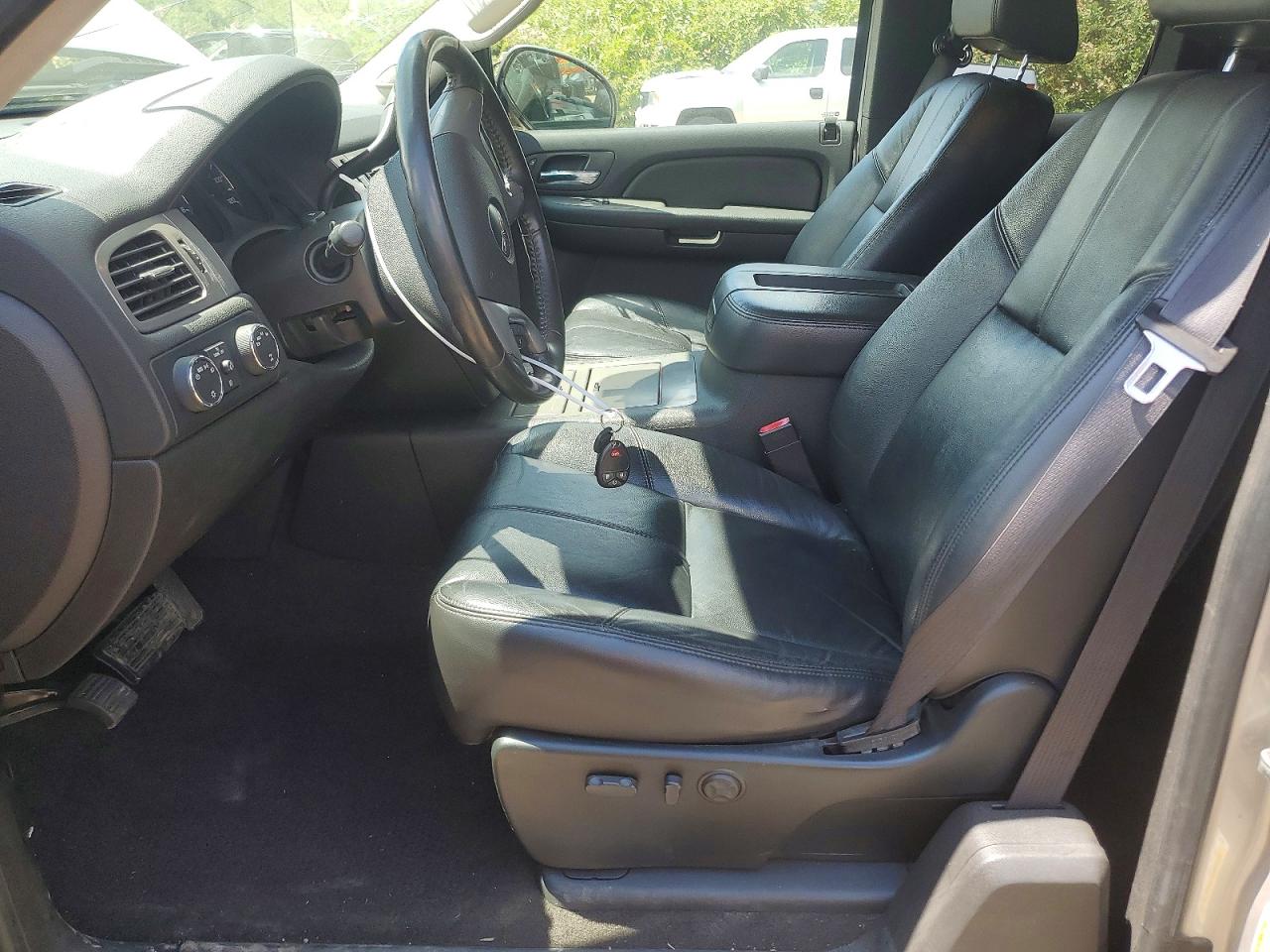 2008 Gmc Sierra K1500 Silver vin: 2GTEK19J981298498