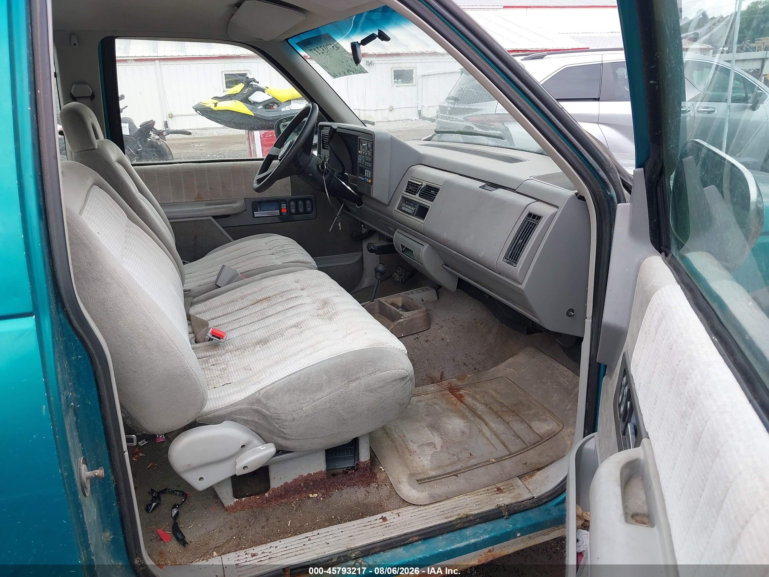 1993 Gmc Sierra K1500 Green vin: 2GTEK19K1P1561851
