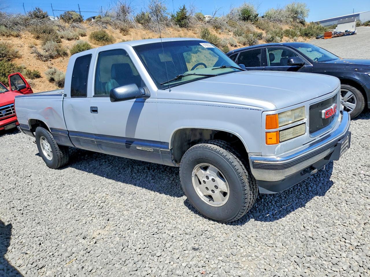 1995 Gmc Sierra K1500 Silver vin: 2GTEK19K2S1530763
