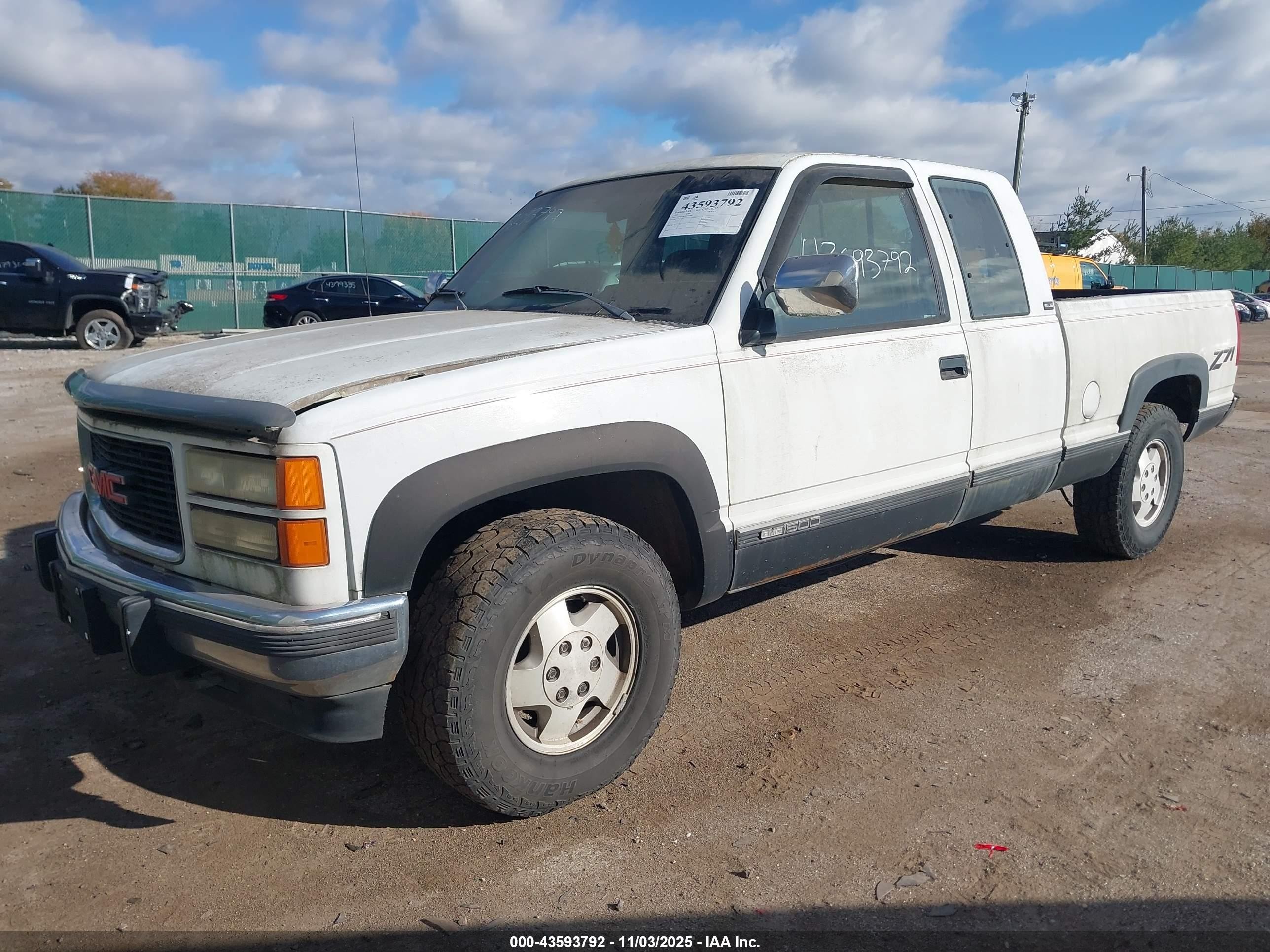 1994 Gmc Sierra K1500 White vin: 2GTEK19K3R1535688