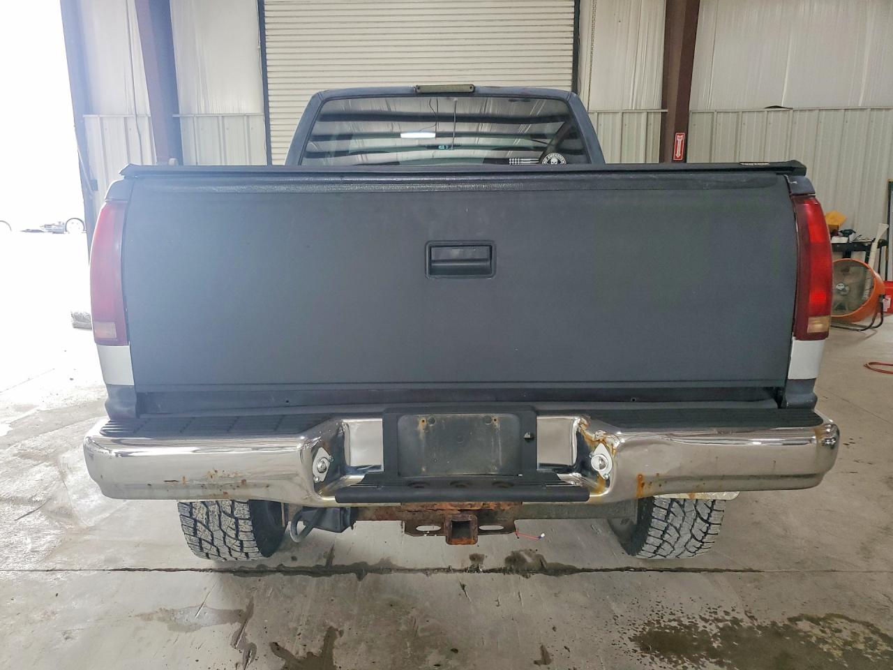 1994 Gmc Sierra K1500 Two Tone vin: 2GTEK19K7R1533197