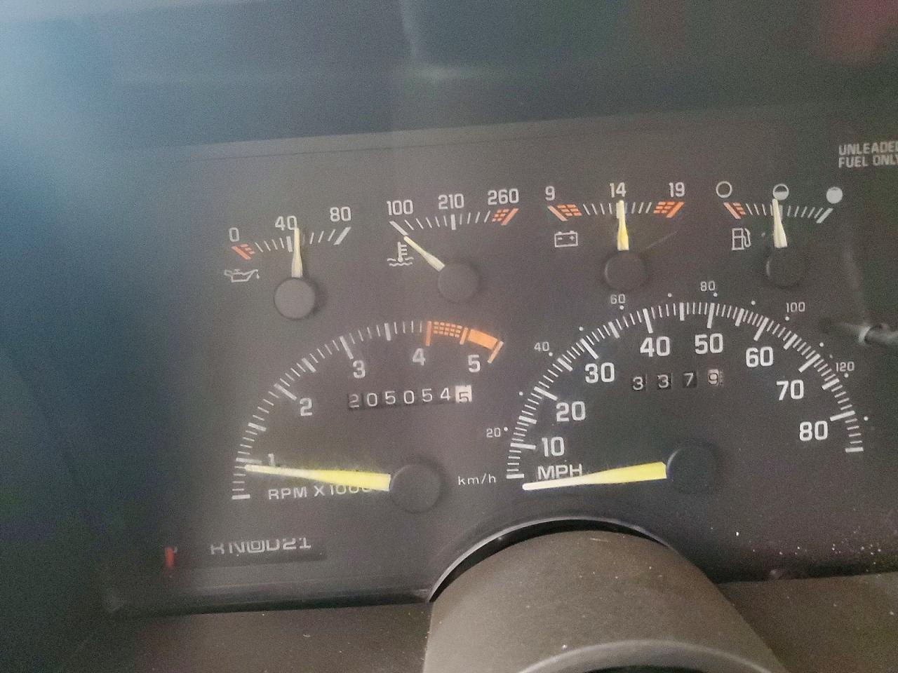 1994 Gmc Sierra K1500 Two Tone vin: 2GTEK19K7R1533197