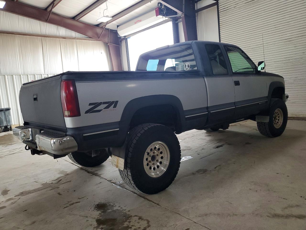 1994 Gmc Sierra K1500 Two Tone vin: 2GTEK19K7R1533197
