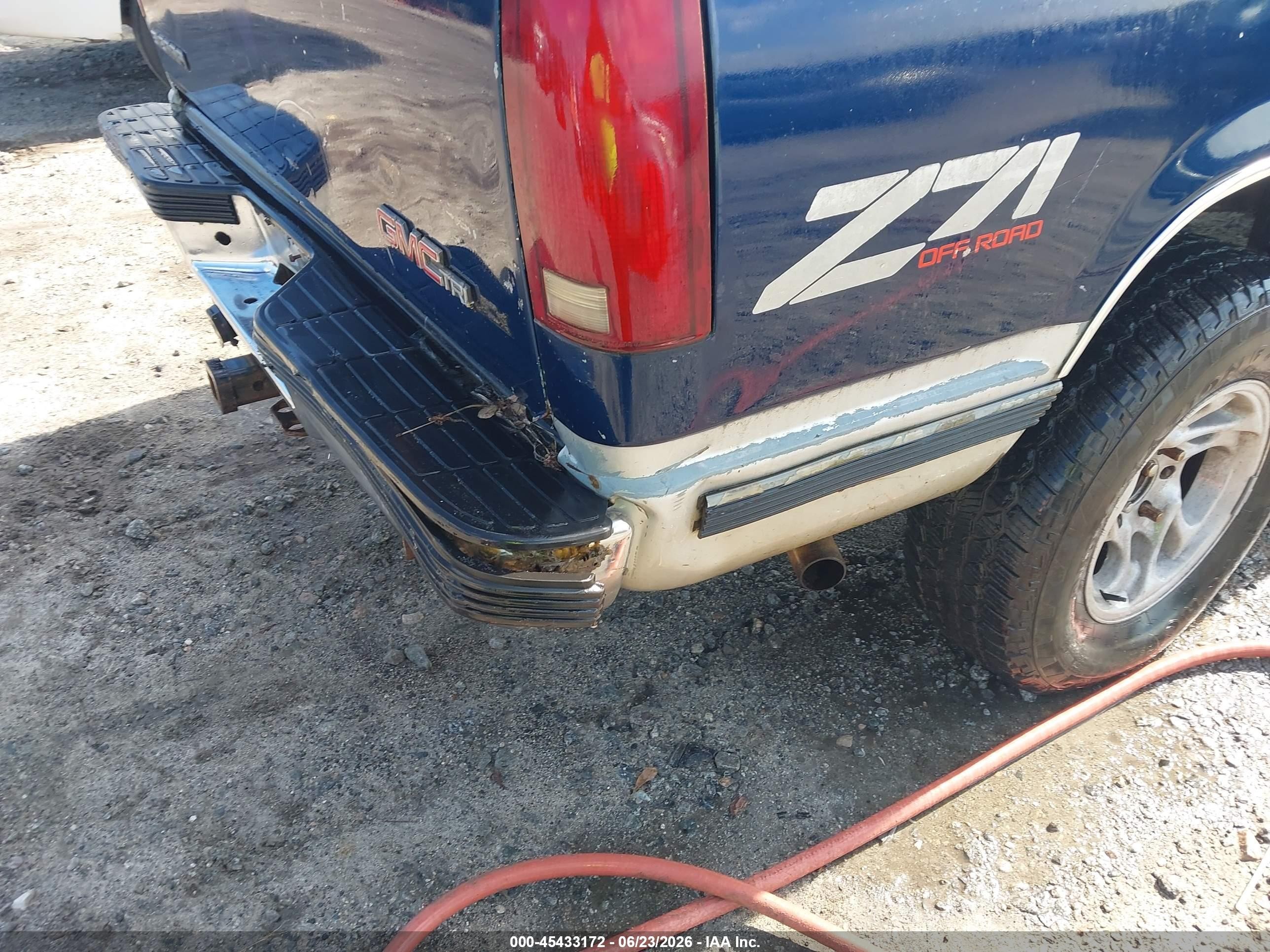 1993 Gmc Sierra K1500 Blue vin: 2GTEK19KXP1544269