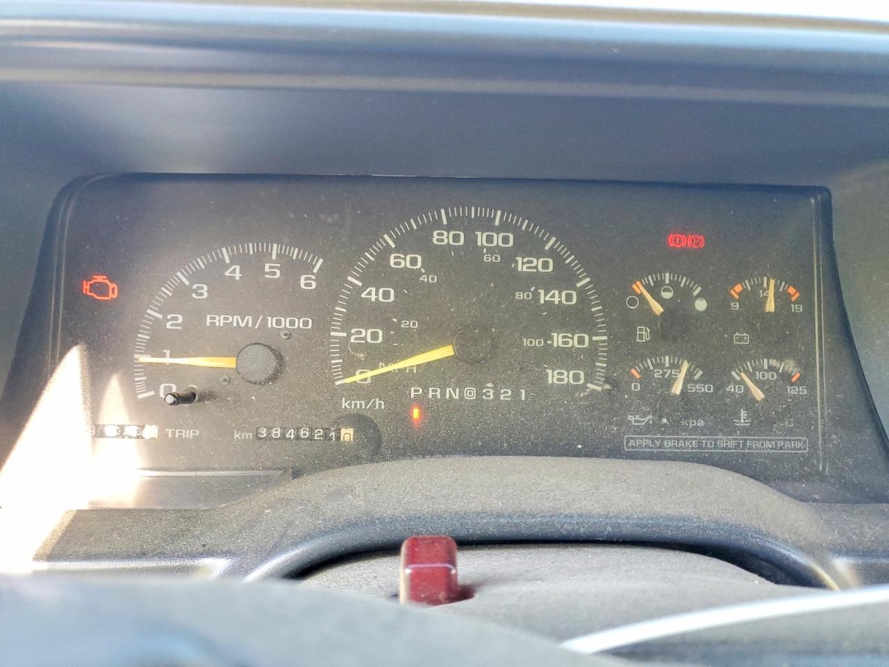 1997 Gmc Sierra K1500 Burgundy vin: 2GTEK19M1V1565672