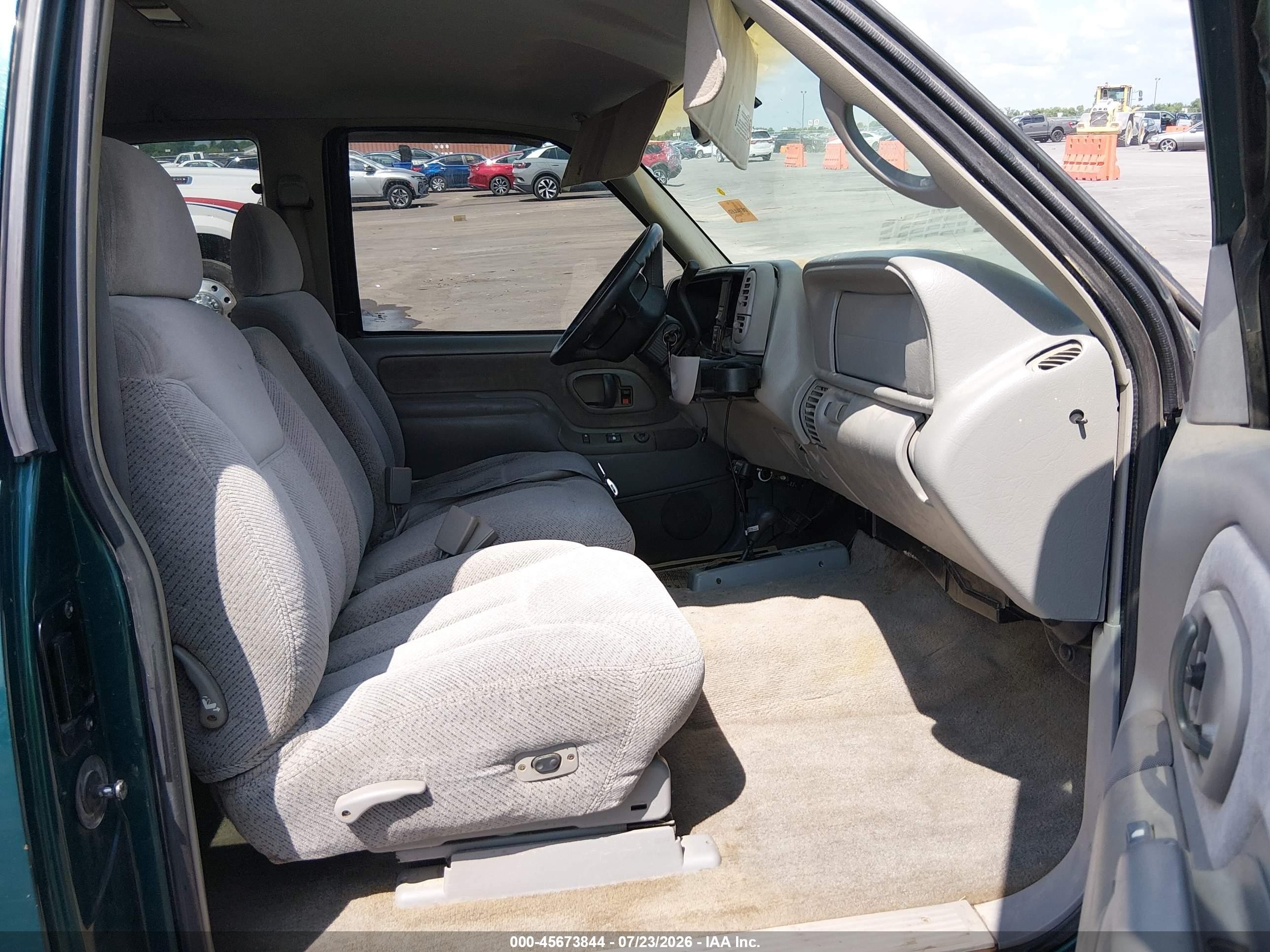 1998 Gmc Sierra 1500 Sl Wideside Green vin: 2GTEK19R2W1513304