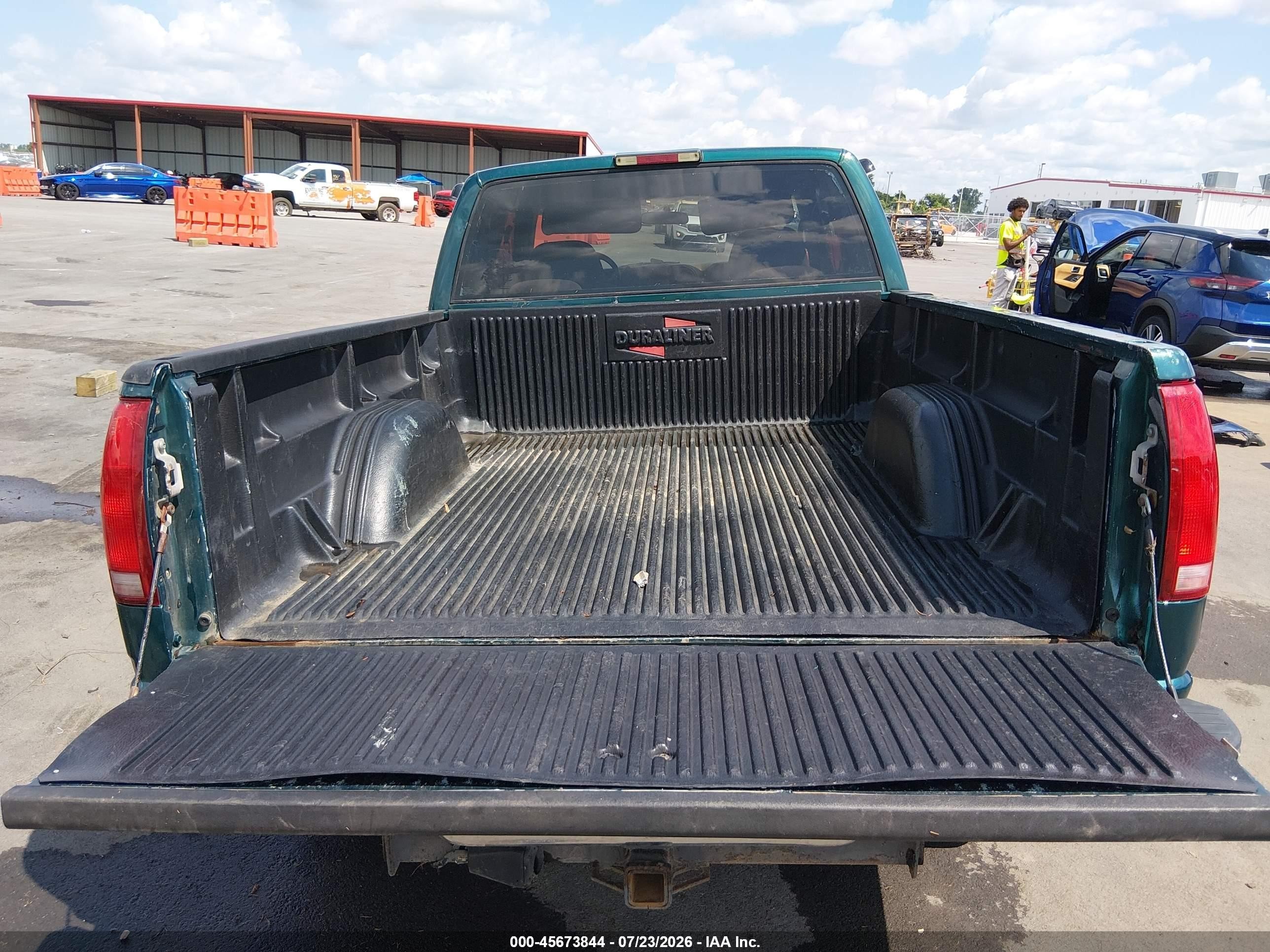 1998 Gmc Sierra 1500 Sl Wideside Green vin: 2GTEK19R2W1513304